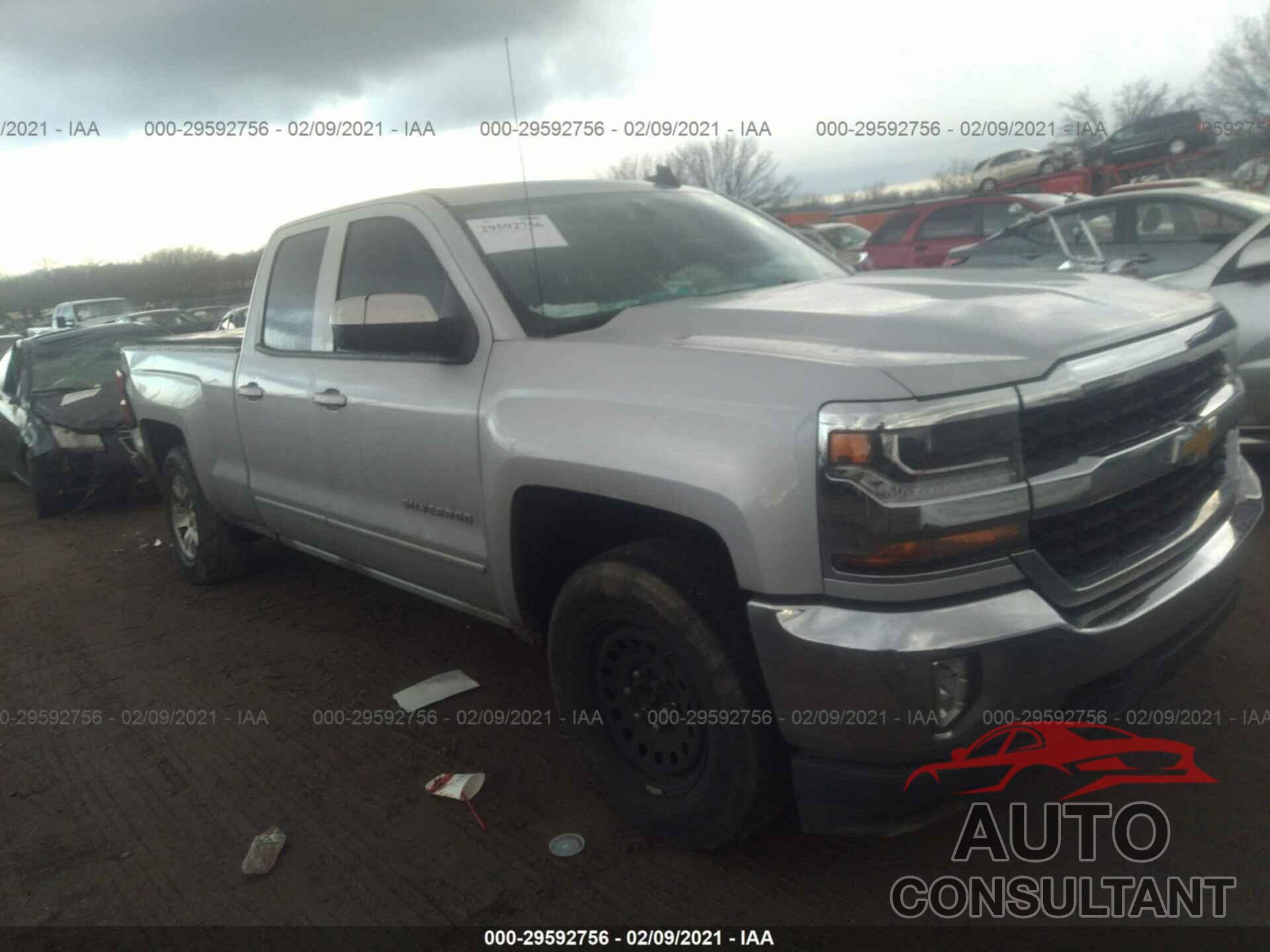 CHEVROLET SILVERADO 1500 2016 - 1GCVKREH2GZ118849