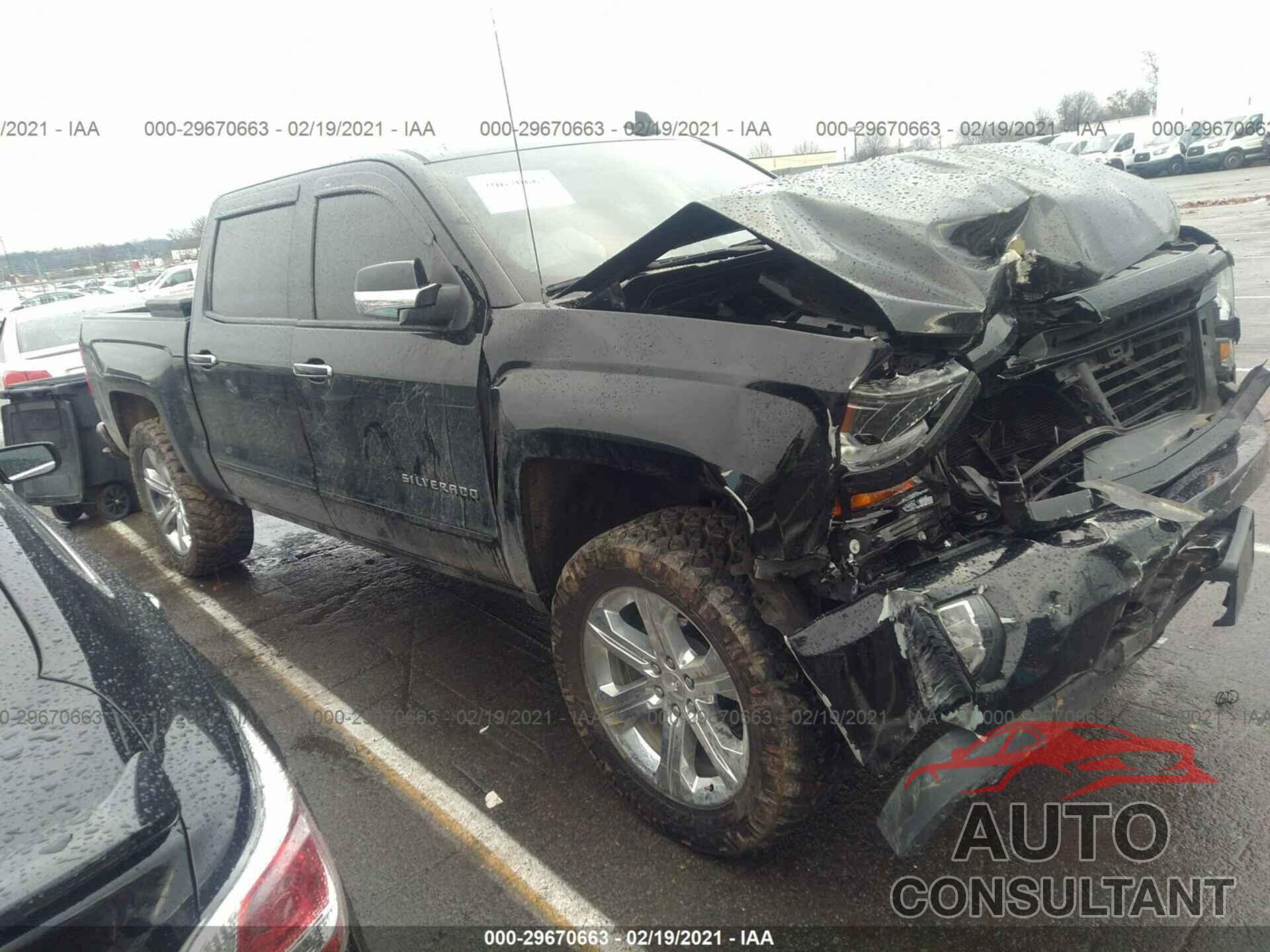 CHEVROLET SILVERADO 1500 2018 - 3GCUKREC6JG193772