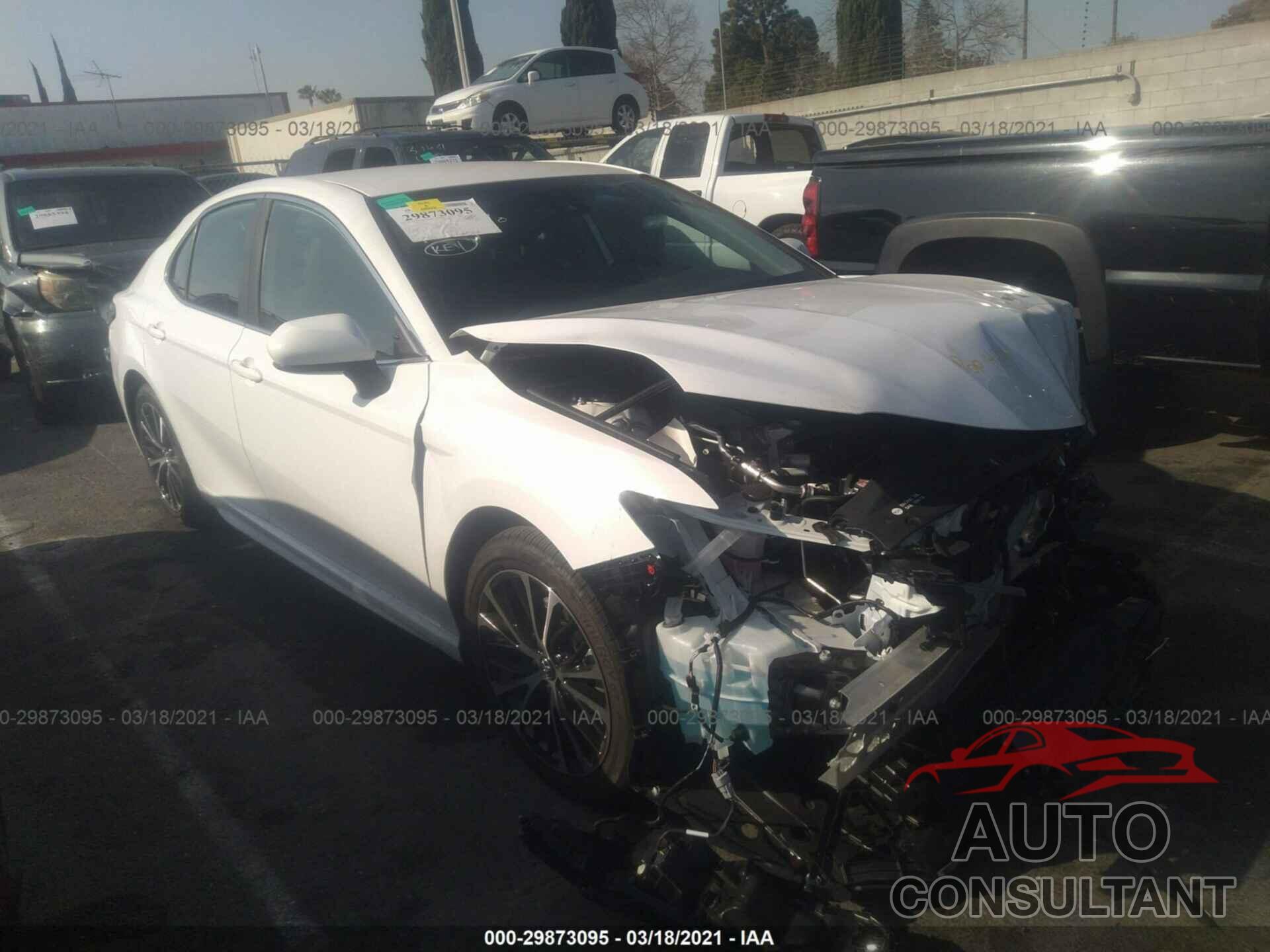 TOYOTA CAMRY 2019 - 4T1B11HK5KU829848