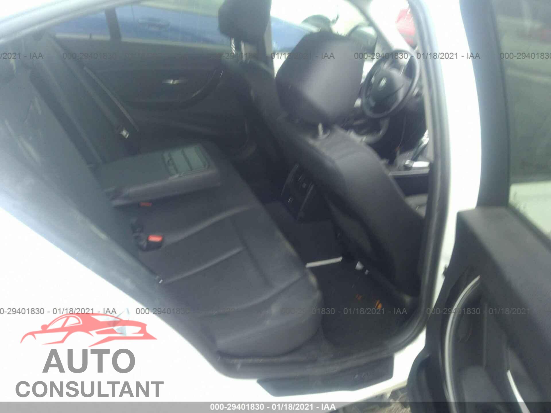 BMW 3 SERIES 2016 - WBA8E1G56GNU11358