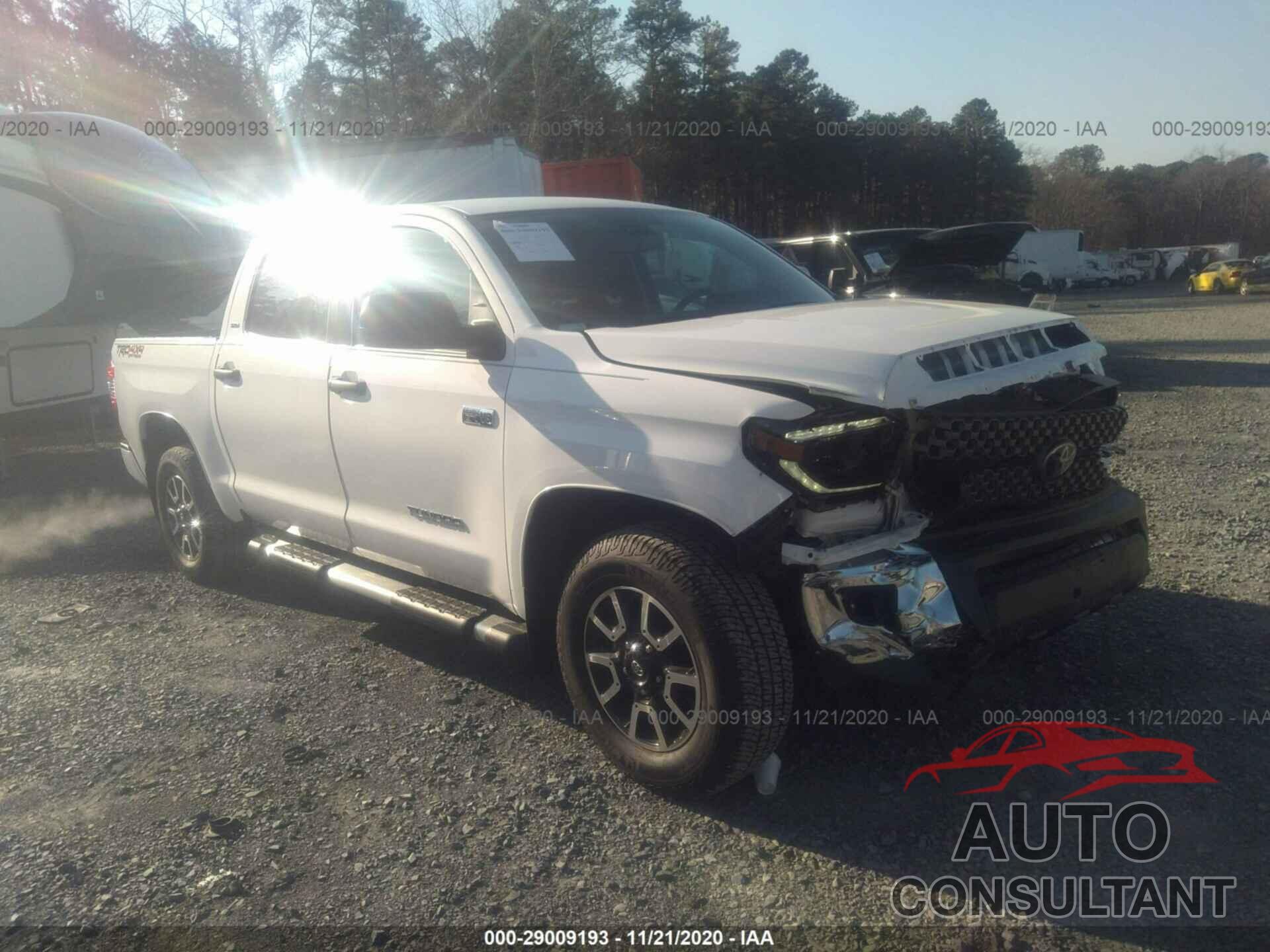 TOYOTA TUNDRA 4WD 2020 - 5TFDY5F18LX871926