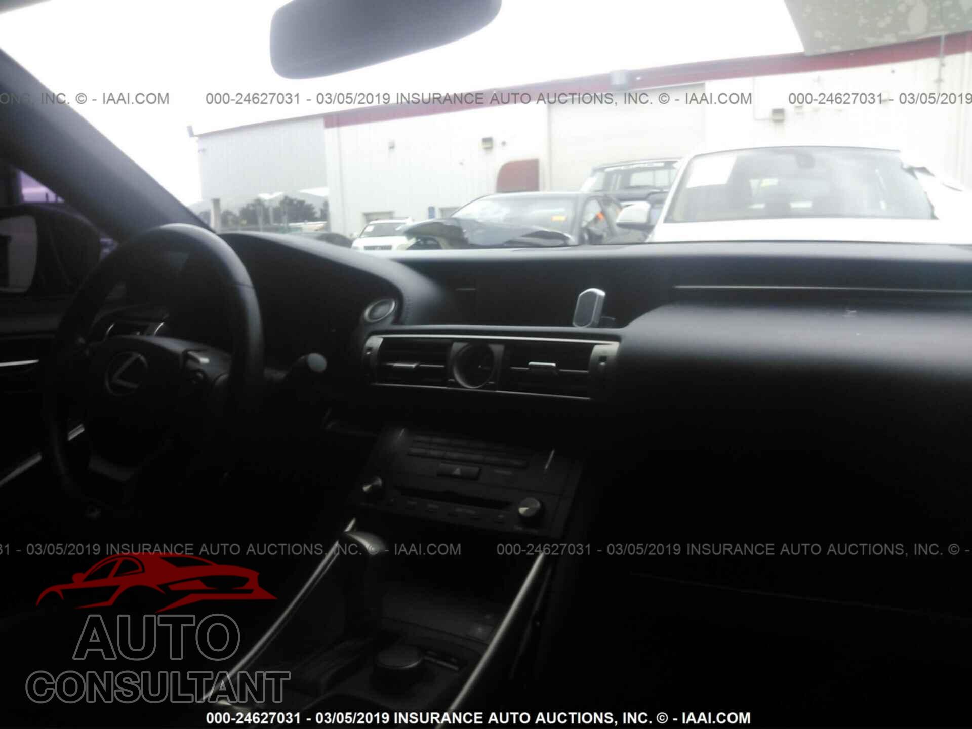LEXUS IS 2015 - JTHBF1D26F5053529