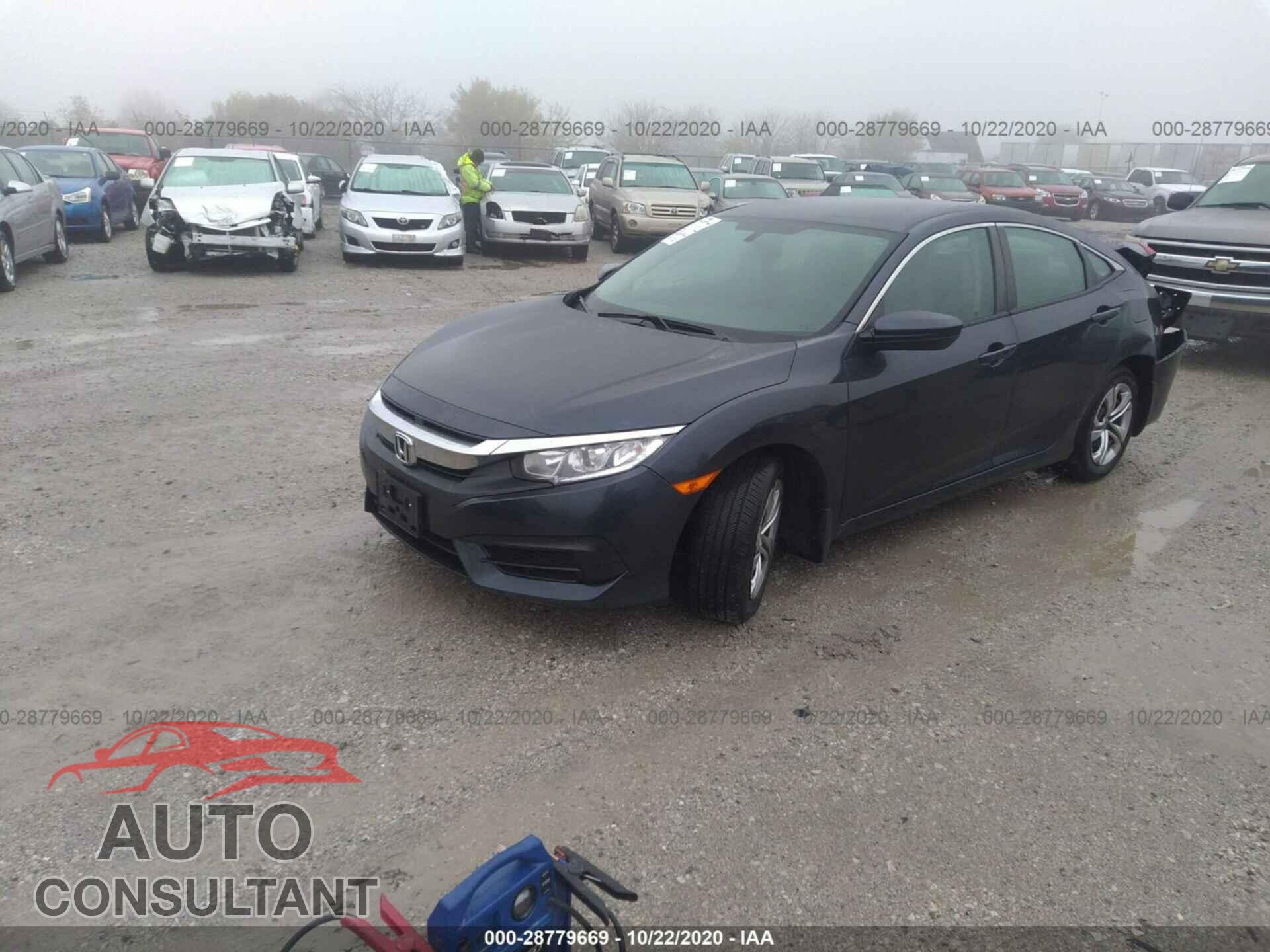 HONDA CIVIC SEDAN 2017 - 19XFC2F57HE018174