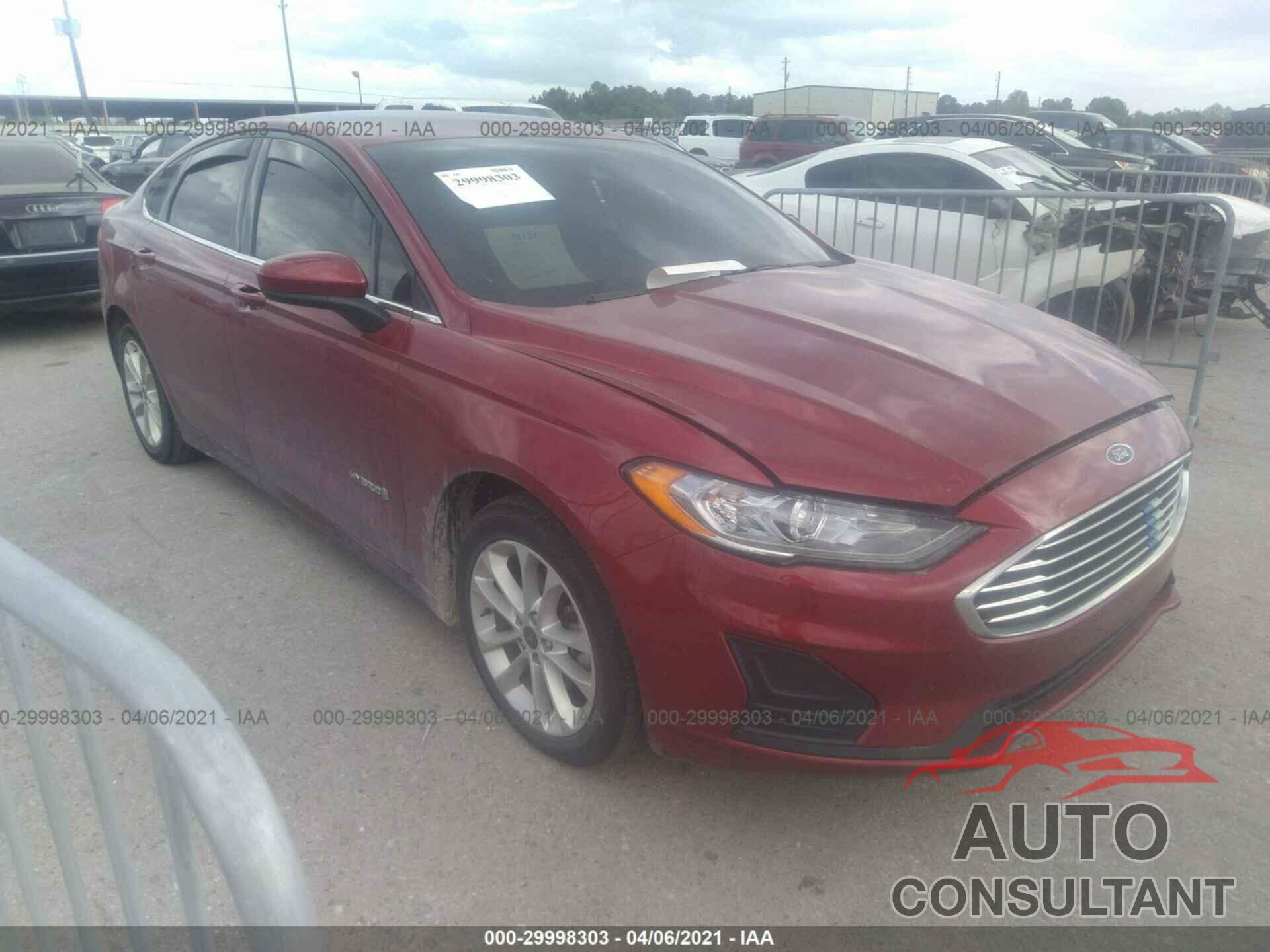 FORD FUSION HYBRID 2019 - 3FA6P0LU0KR206190