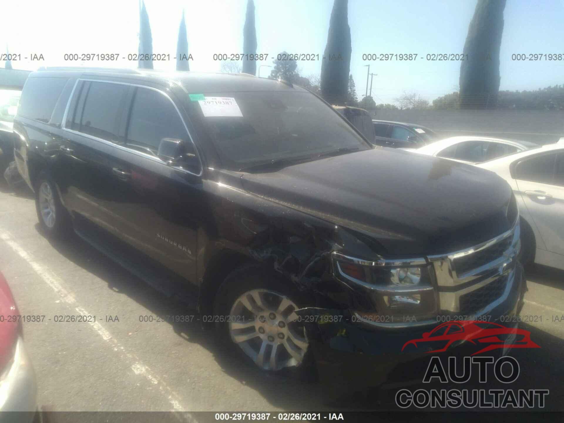 CHEVROLET SUBURBAN 2017 - 1GNSCHKC0HR207959