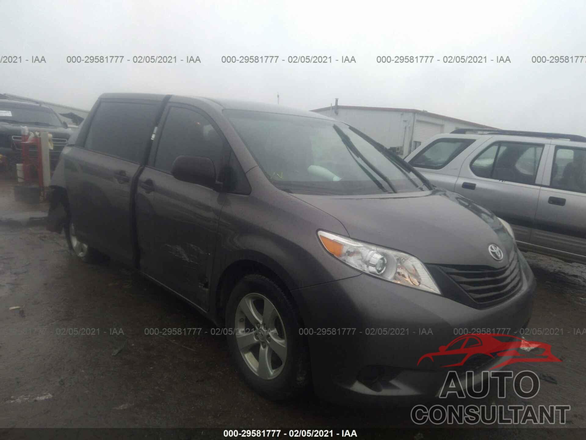 TOYOTA SIENNA 2017 - 5TDZZ3DC8HS794144