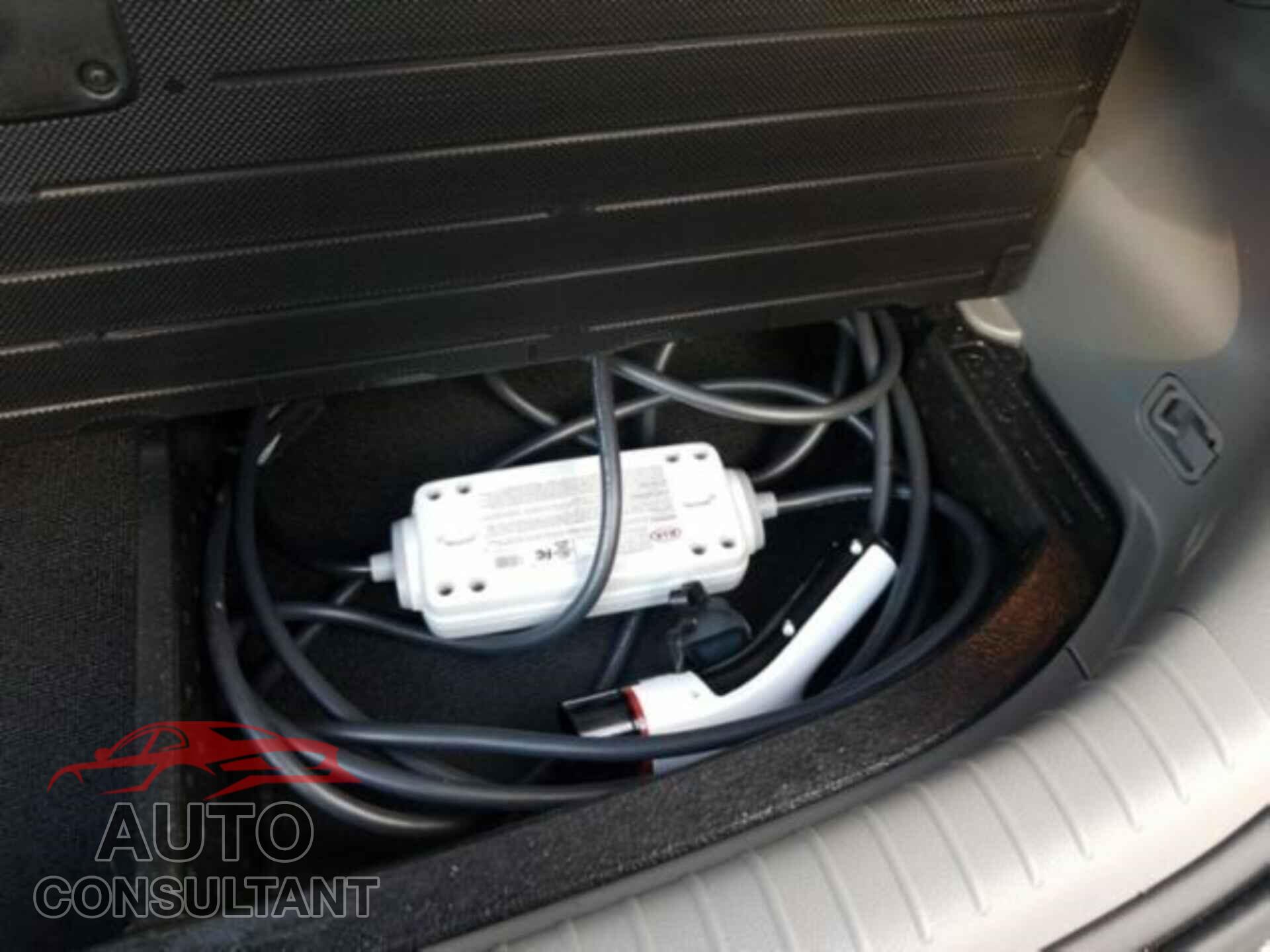 KIA SOUL EV 2017 - KNDJP3AE2H7020006