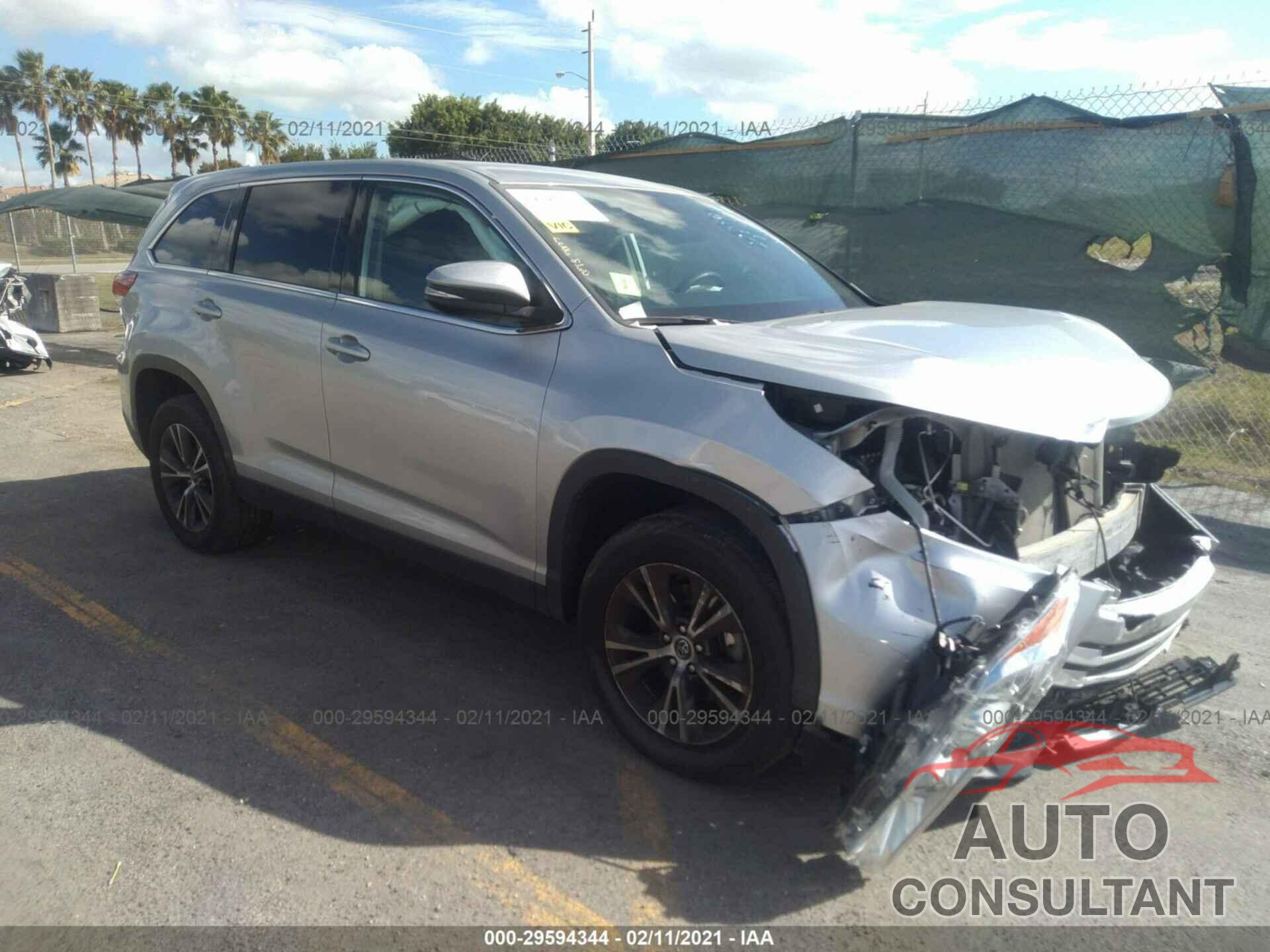 TOYOTA HIGHLANDER 2019 - 5TDZZRFH4KS292380