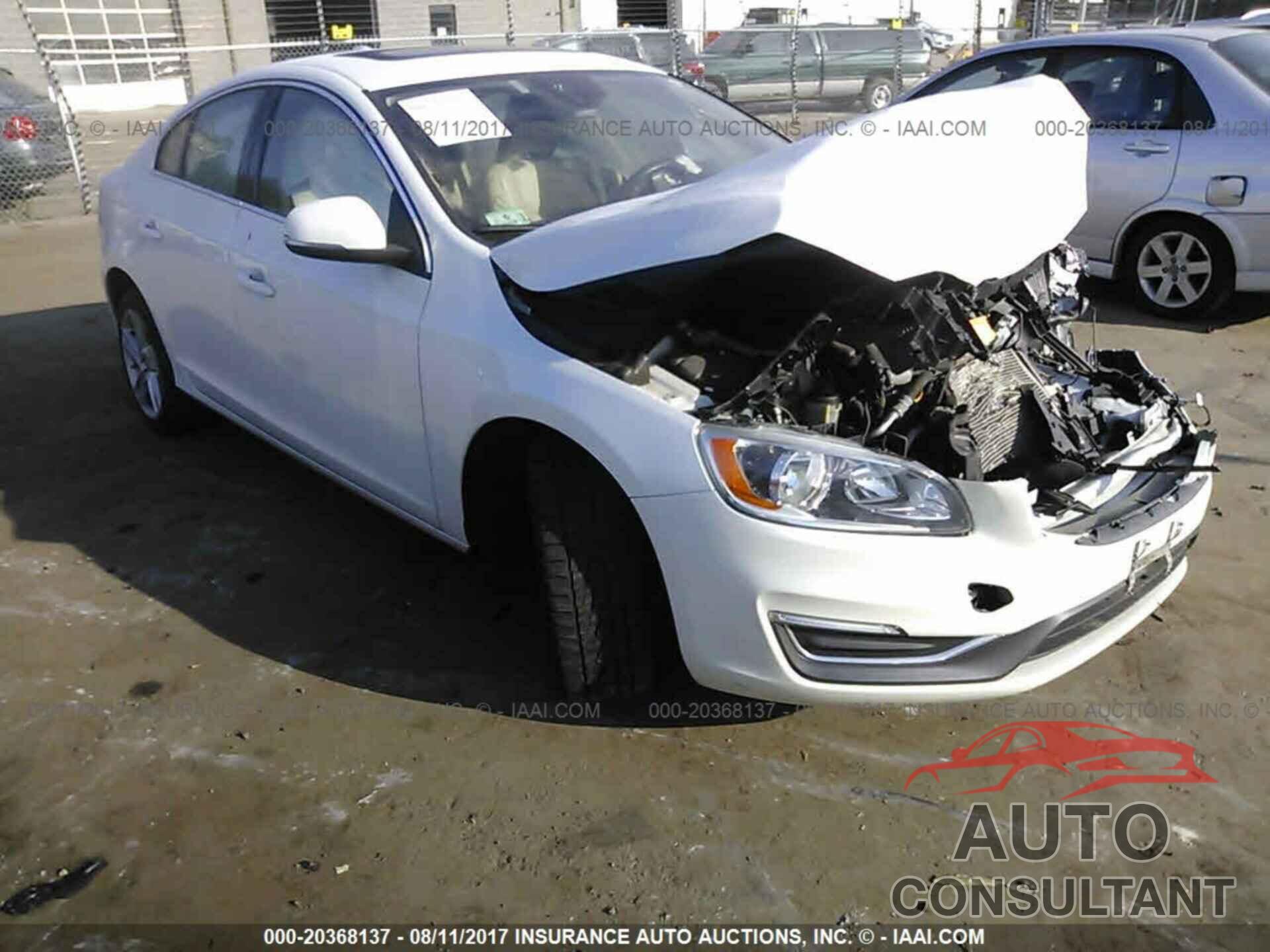 Volvo S60 2015 - YV1612TB3F2317097