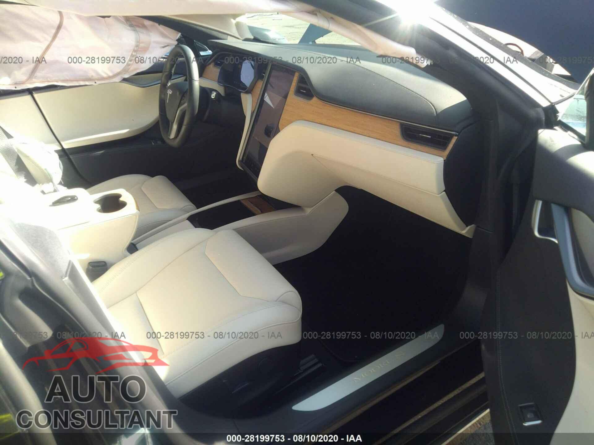 TESLA MODEL S 2020 - 5YJSA1E28LF361004
