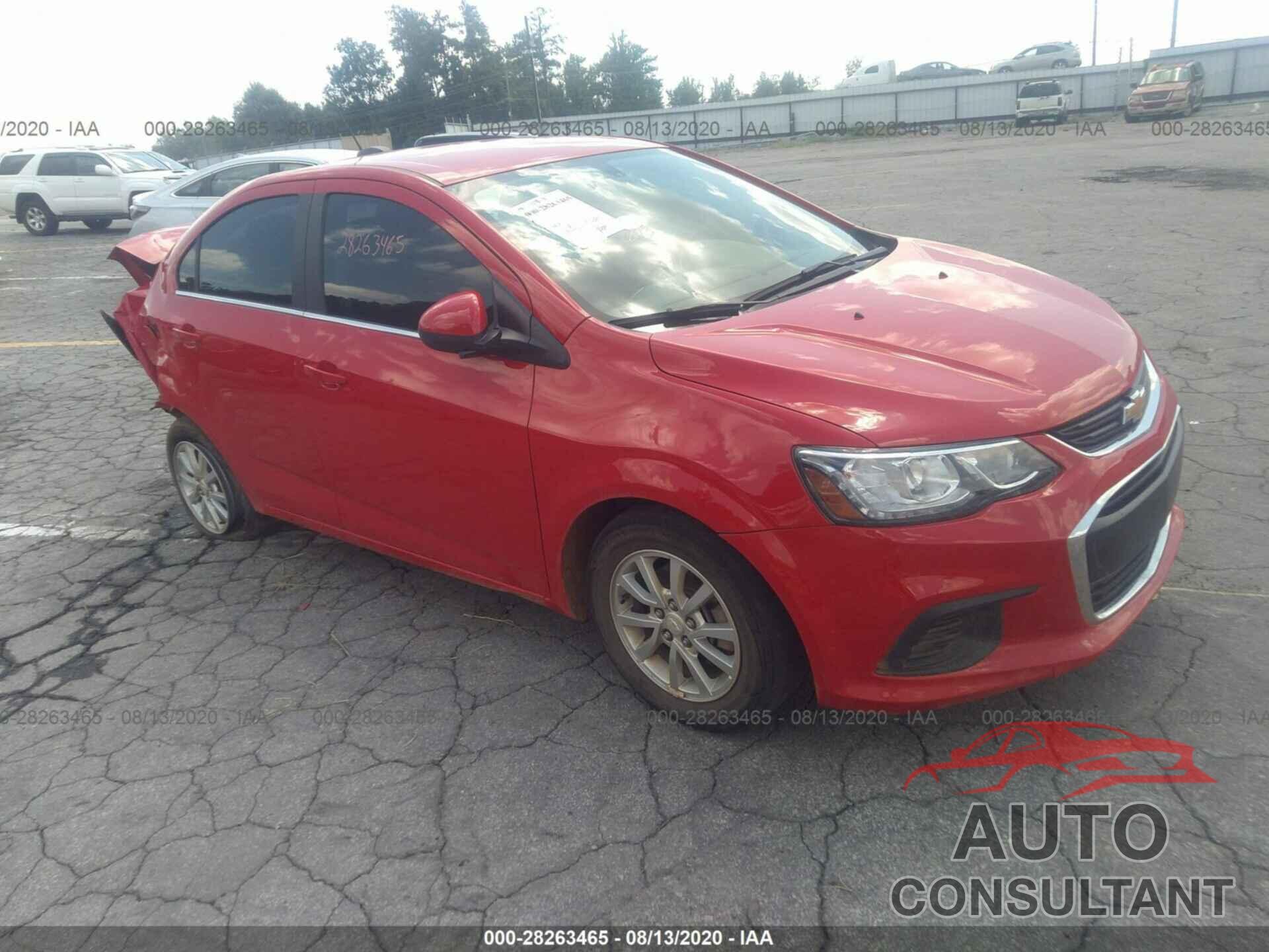 CHEVROLET SONIC 2019 - 1G1JD5SBXK4117027