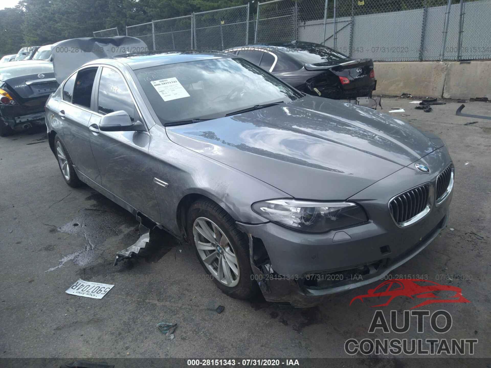 BMW 5 SERIES 2016 - WBA5A7C5XGG145600