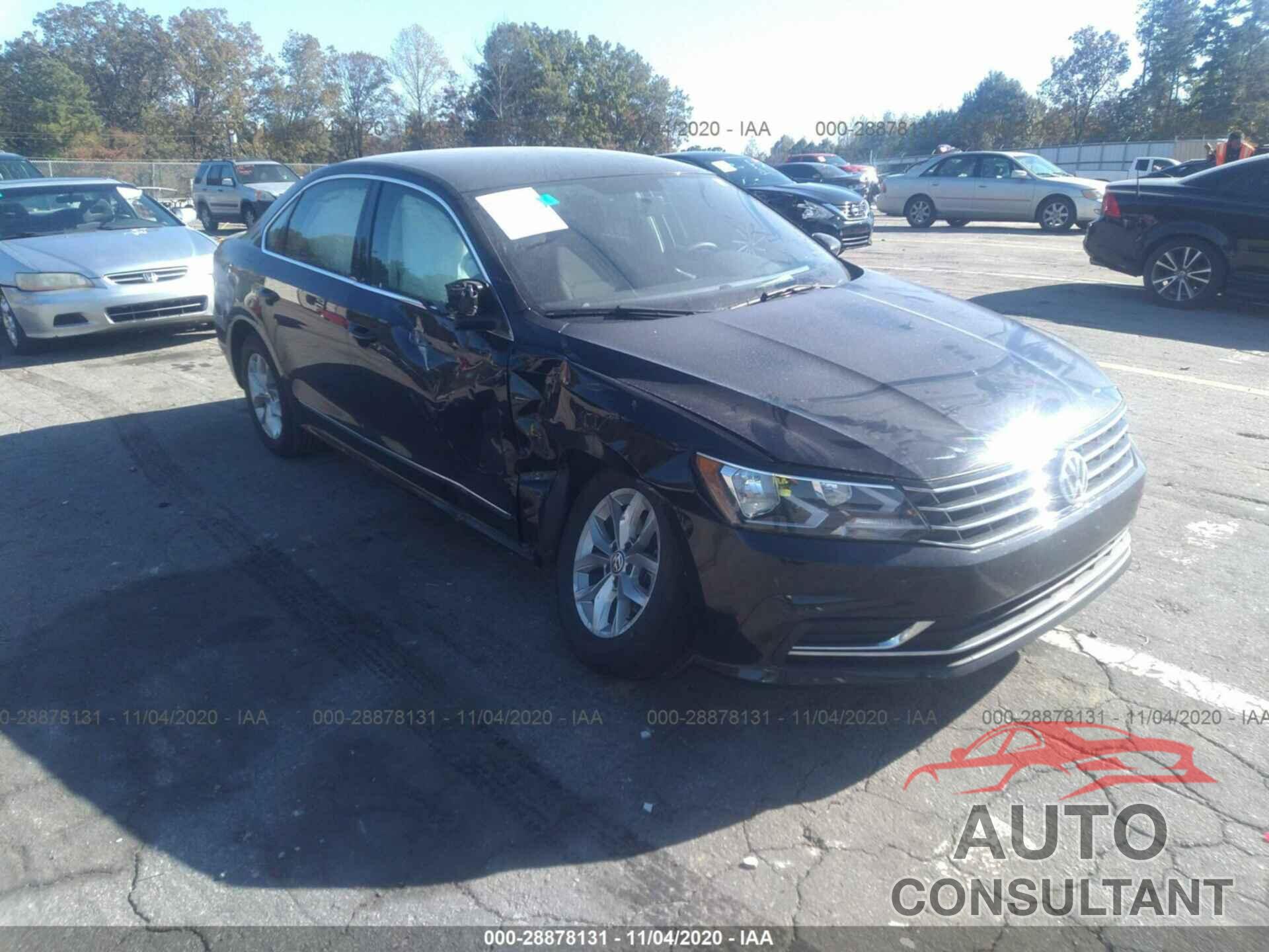 VOLKSWAGEN PASSAT 2017 - 1VWAT7A38HC073170