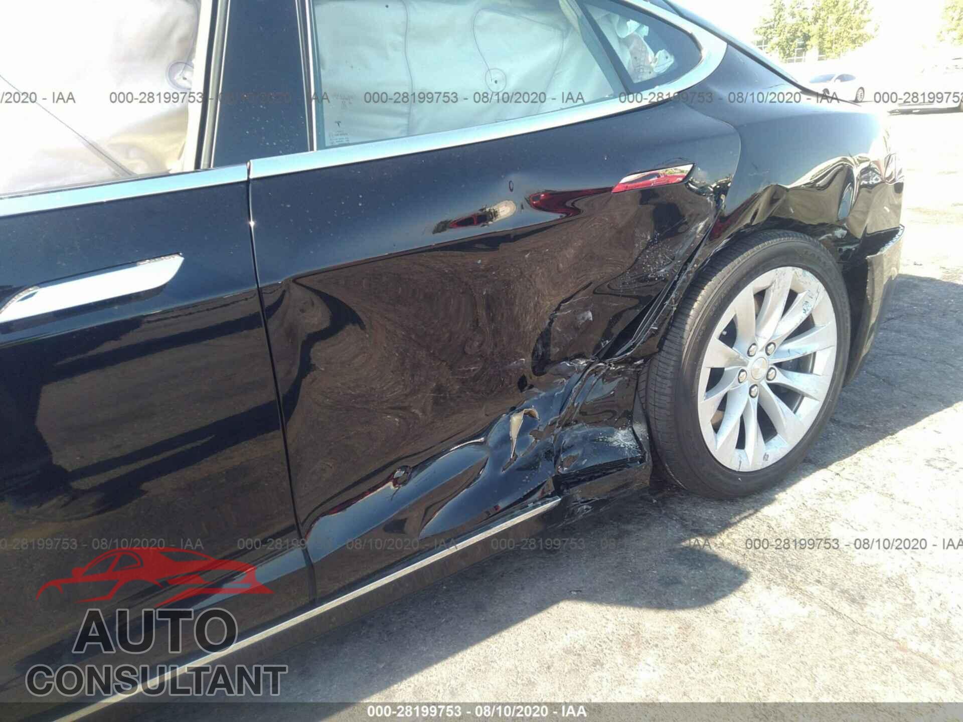 TESLA MODEL S 2020 - 5YJSA1E28LF361004