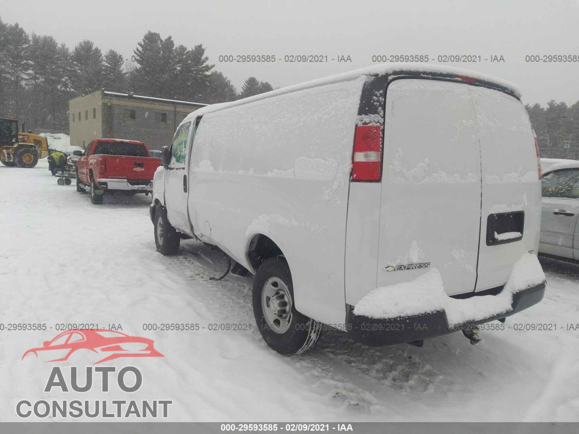 CHEVROLET EXPRESS CARGO VAN 2017 - 1GCWGAFF0H1349169