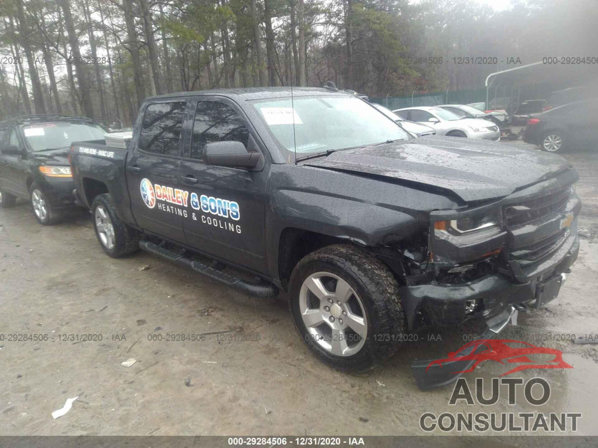 CHEVROLET SILVERADO 1500 2018 - 3GCUKREC1JG443595