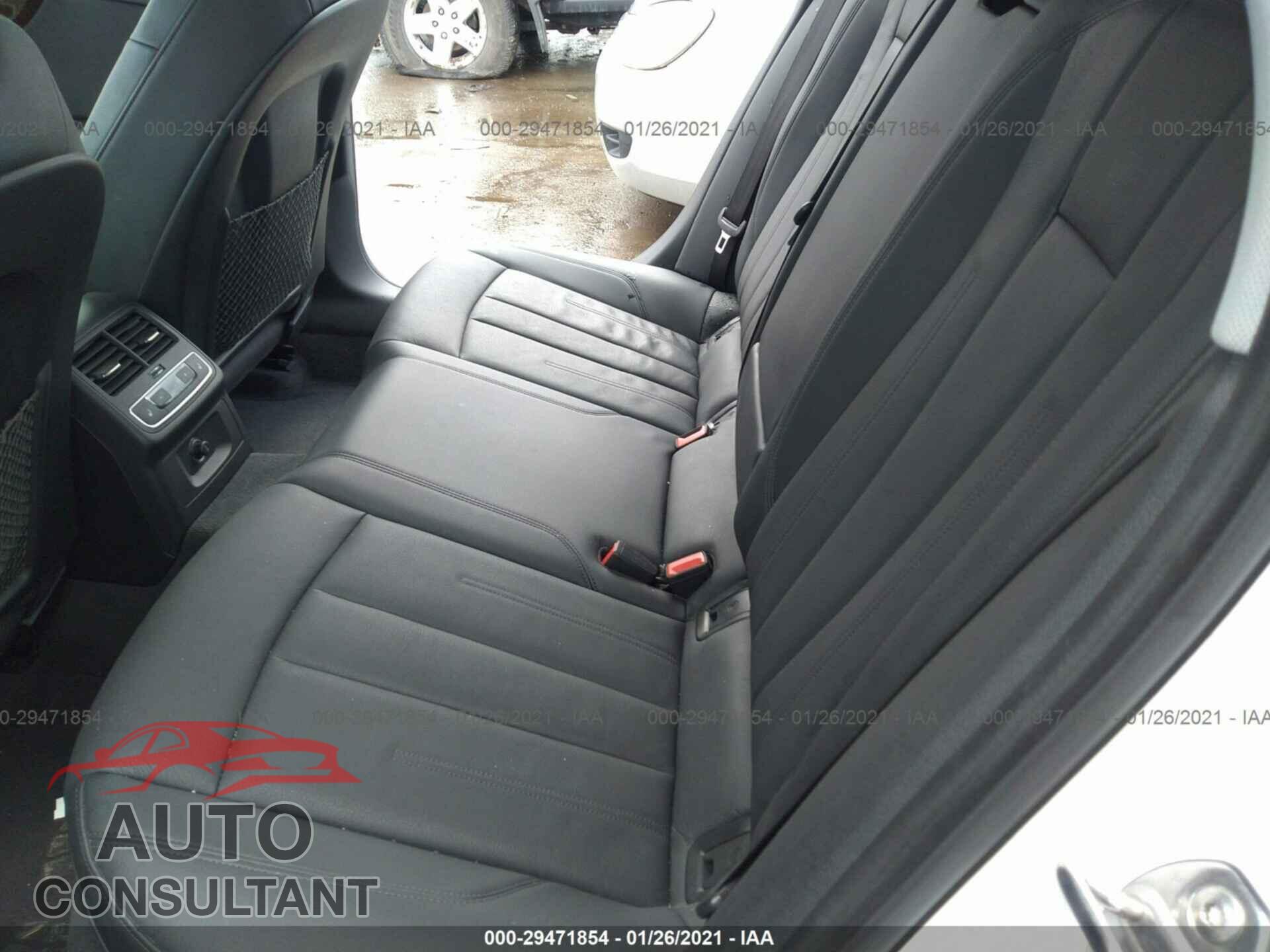 AUDI A4 2017 - WAUENAF47HN028042