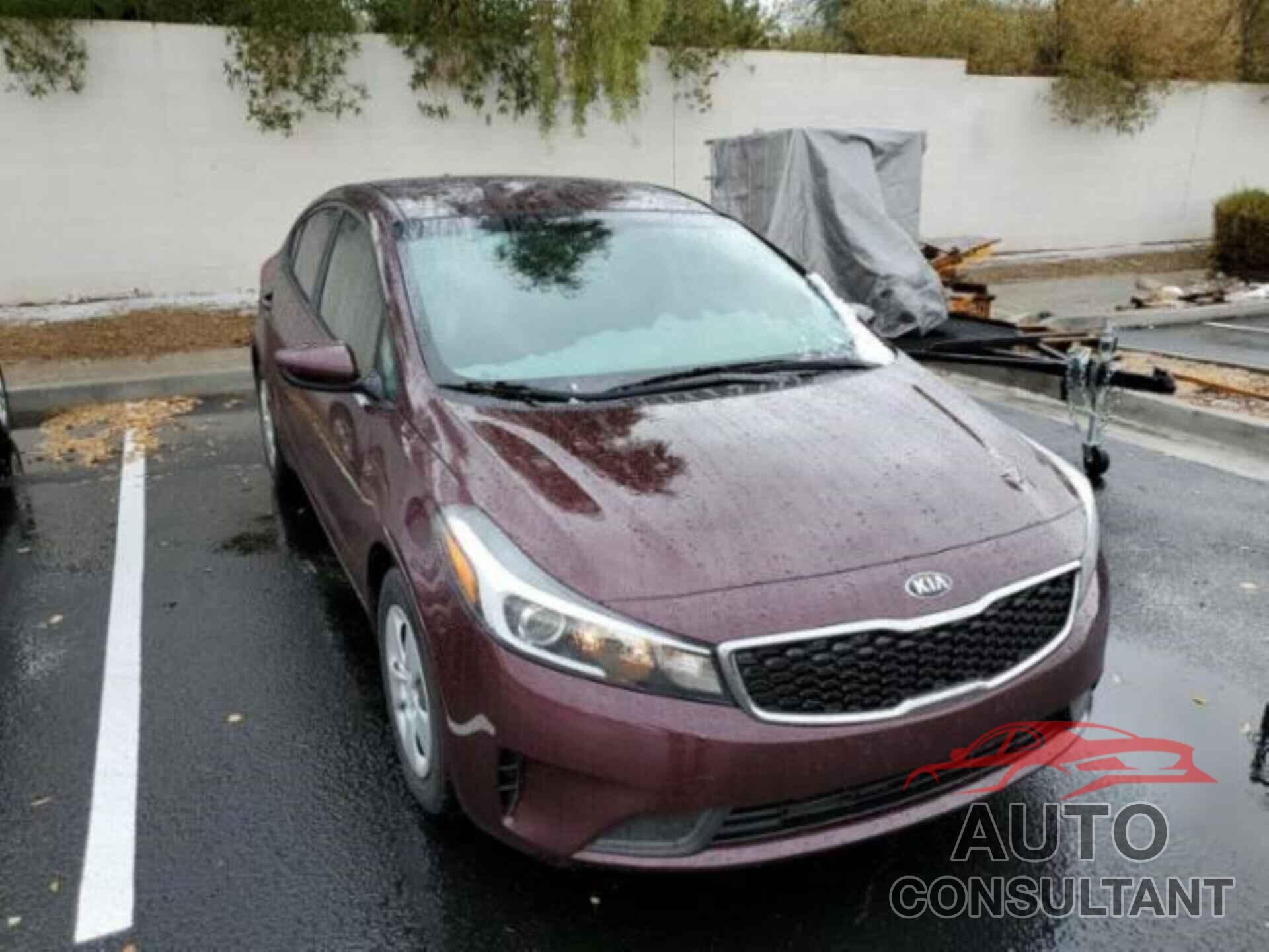 KIA FORTE 2018 - 3KPFK4A78JE204206