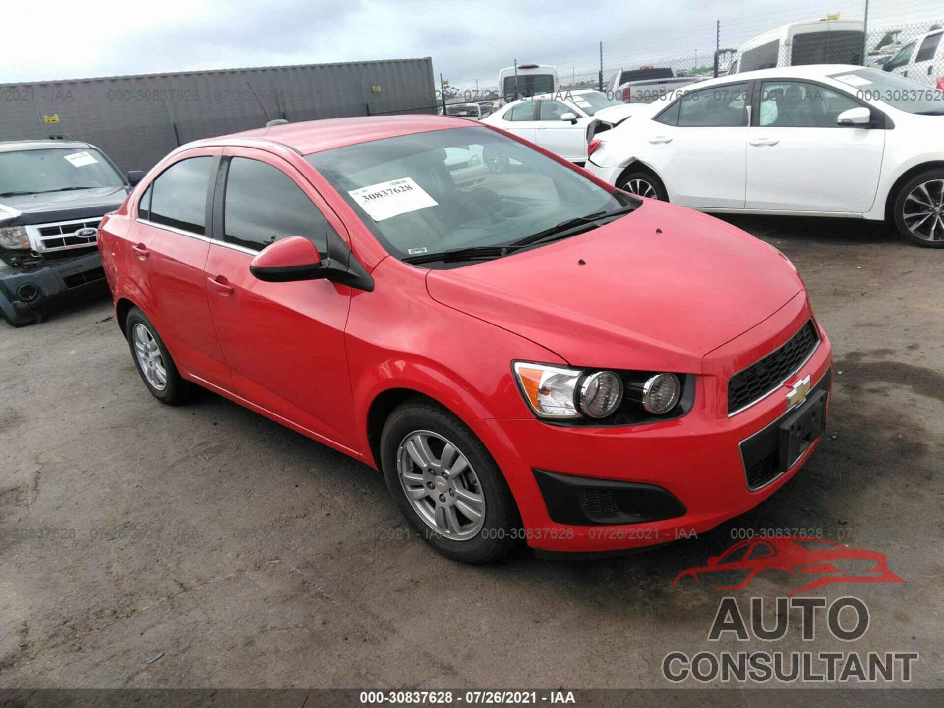 CHEVROLET SONIC 2016 - 1G1JC5SG4G4127574