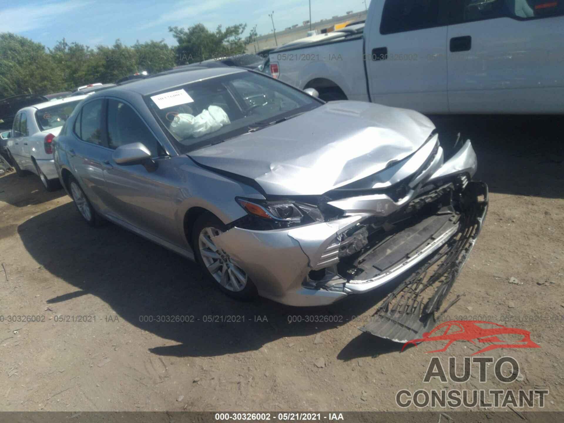 TOYOTA CAMRY 2018 - JTNB11HK8J3012314