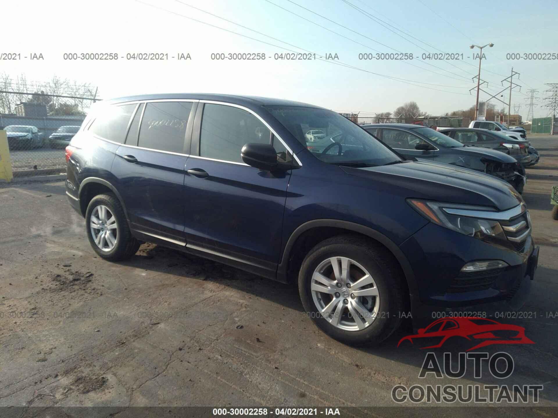HONDA PILOT 2018 - 5FNYF6H17JB071202