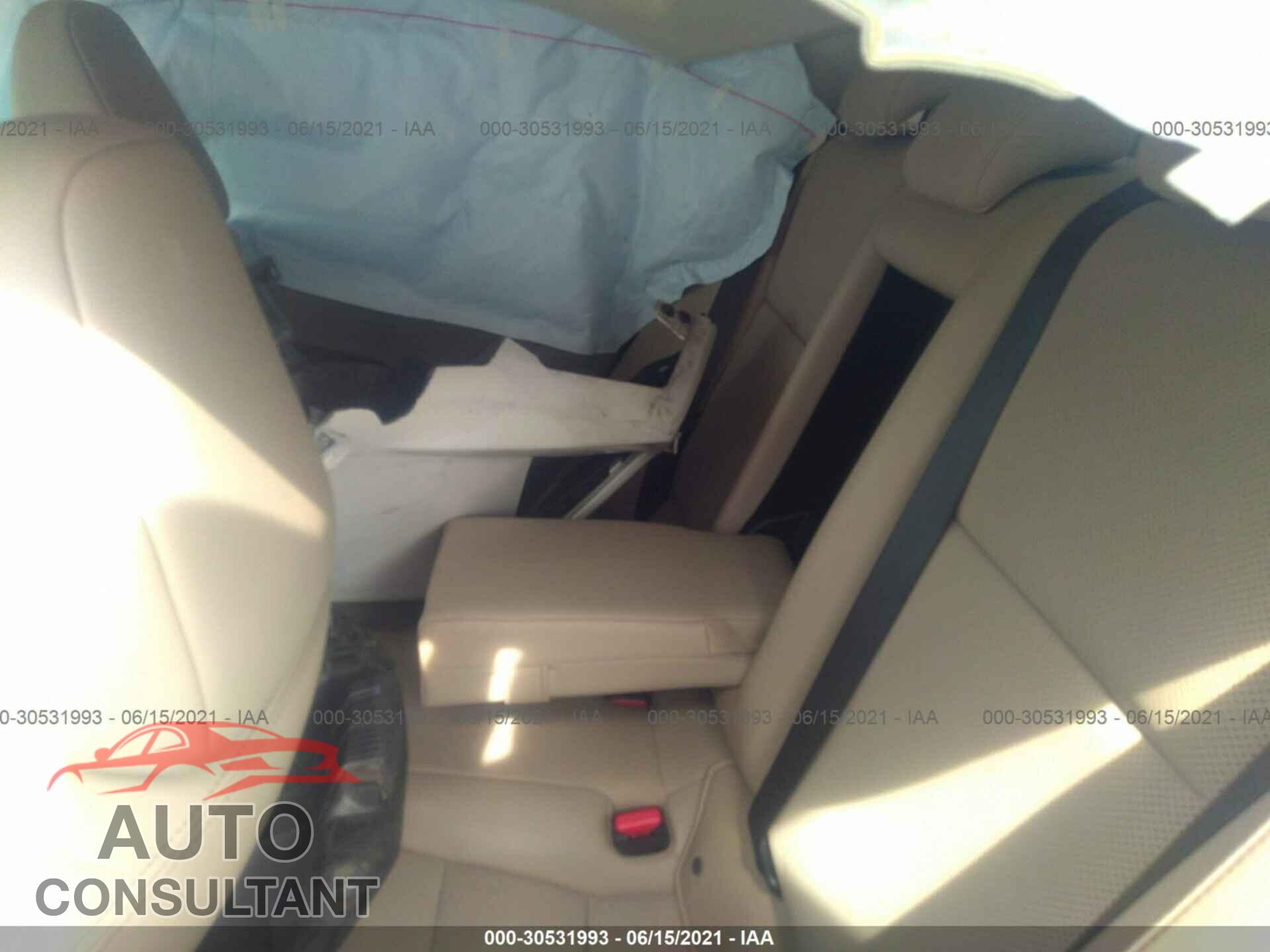 LEXUS IS 2017 - JTHBA1D20H5061210