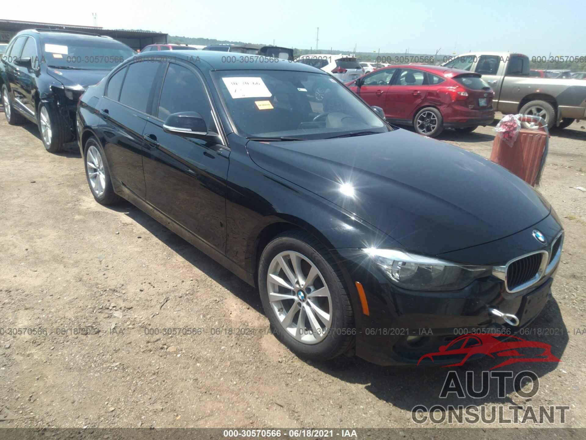 BMW 3 SERIES 2016 - WBA8E1G56GNU11098