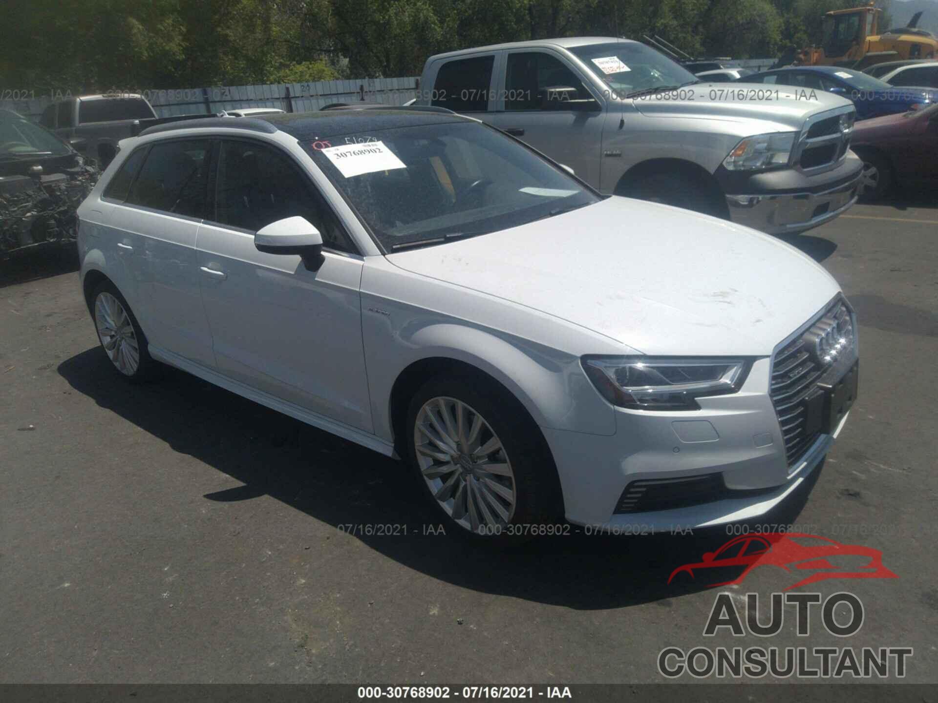 AUDI A3 SPORTBACK E-TRON 2017 - WAUTPBFFXHA131603