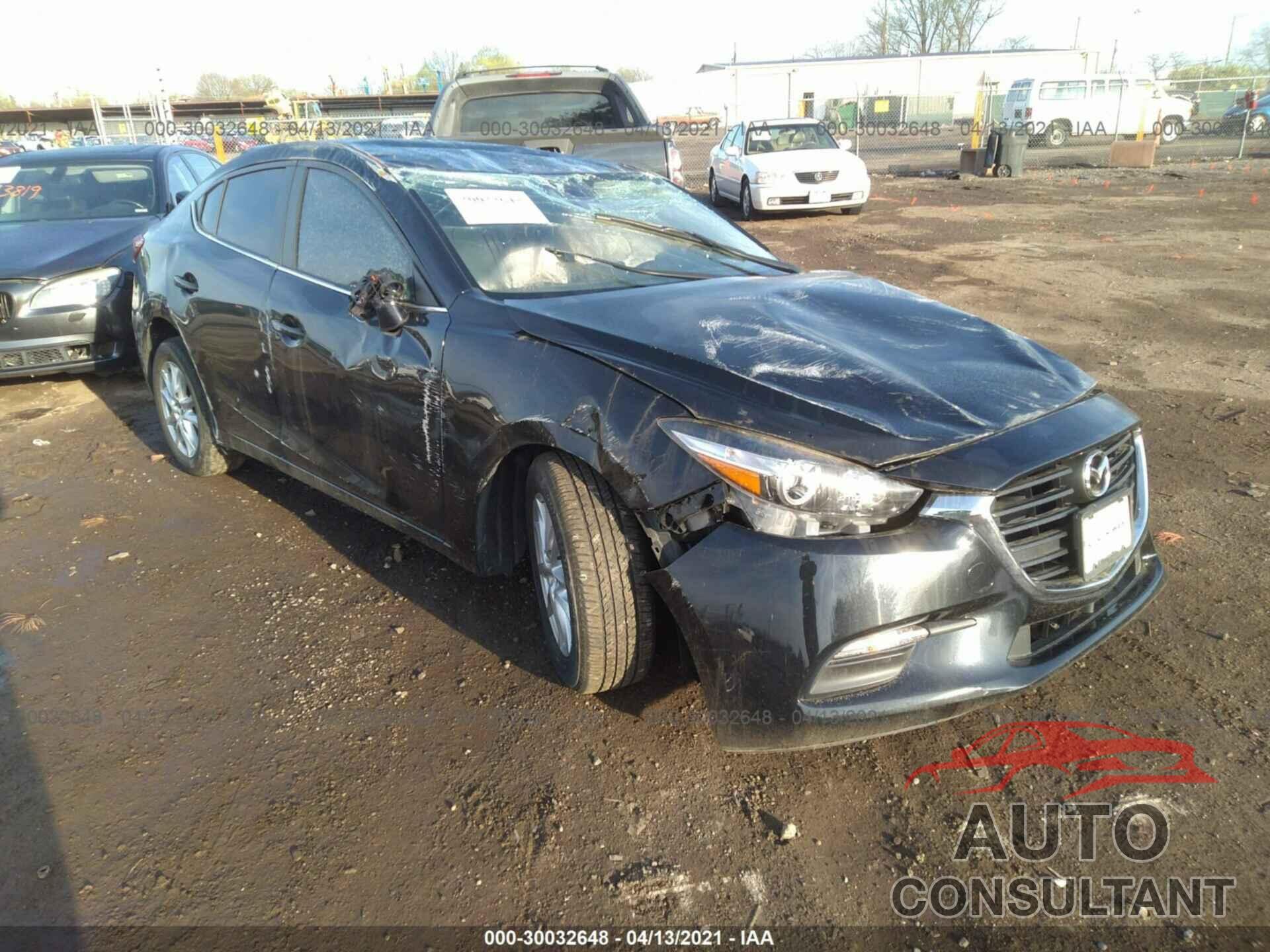 MAZDA MAZDA3 4-DOOR 2018 - 3MZBN1U72JM170797