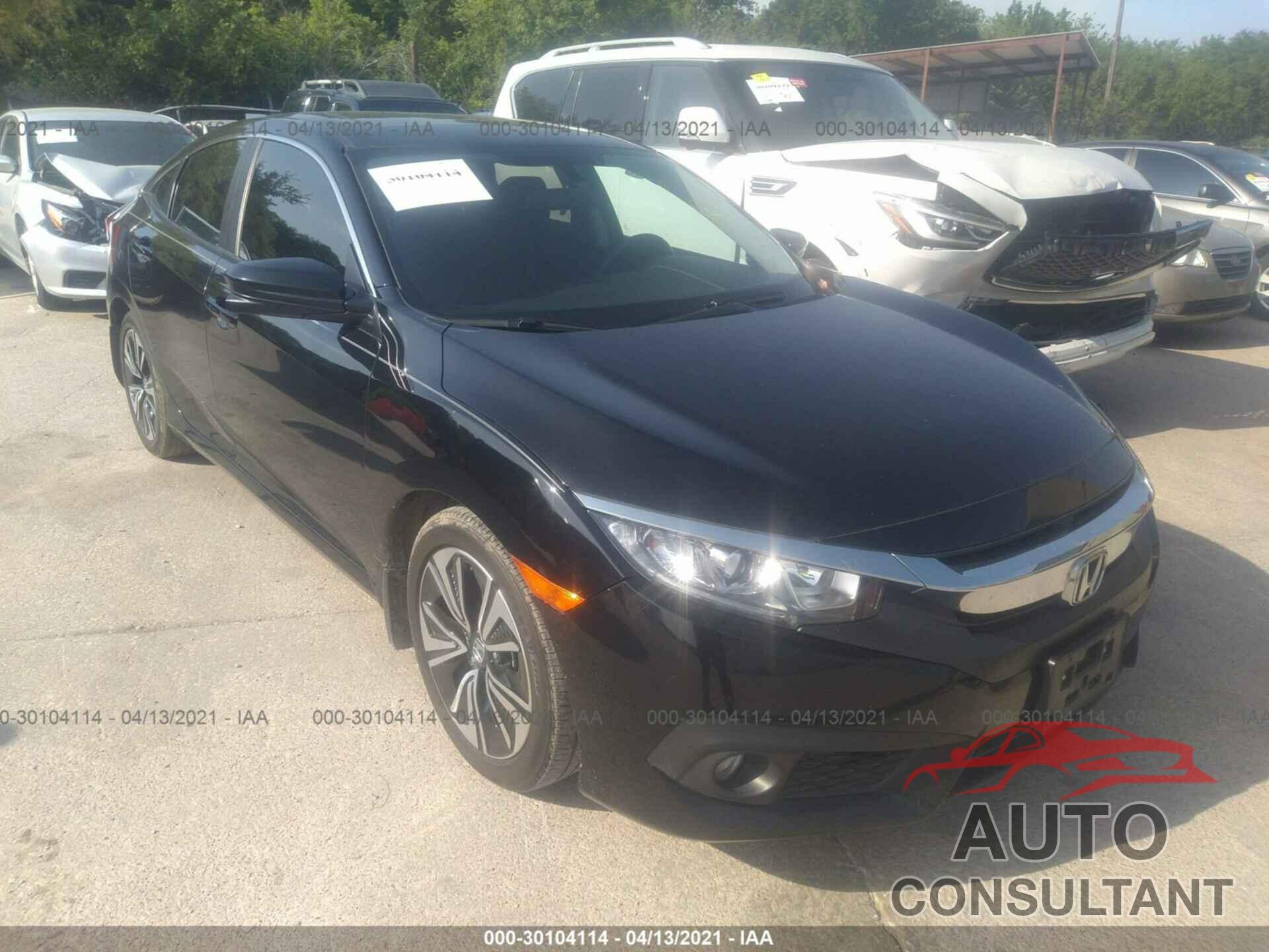 HONDA CIVIC SEDAN 2018 - JHMFC1F41JX011937