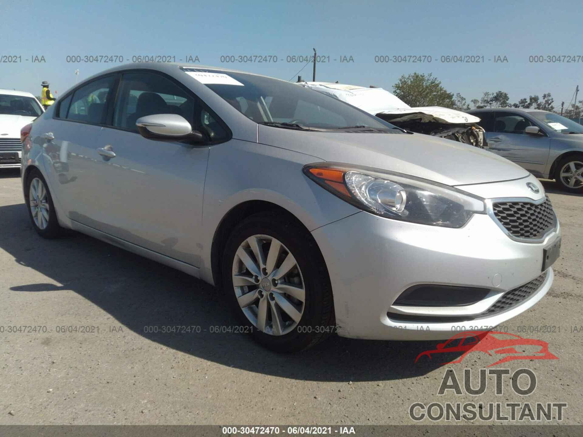 KIA FORTE 2016 - KNAFX4A6XG5551448