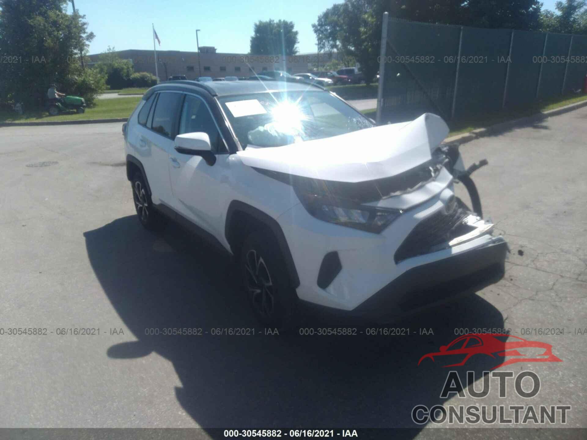 TOYOTA RAV4 2019 - 2T3G1RFV2KW051128