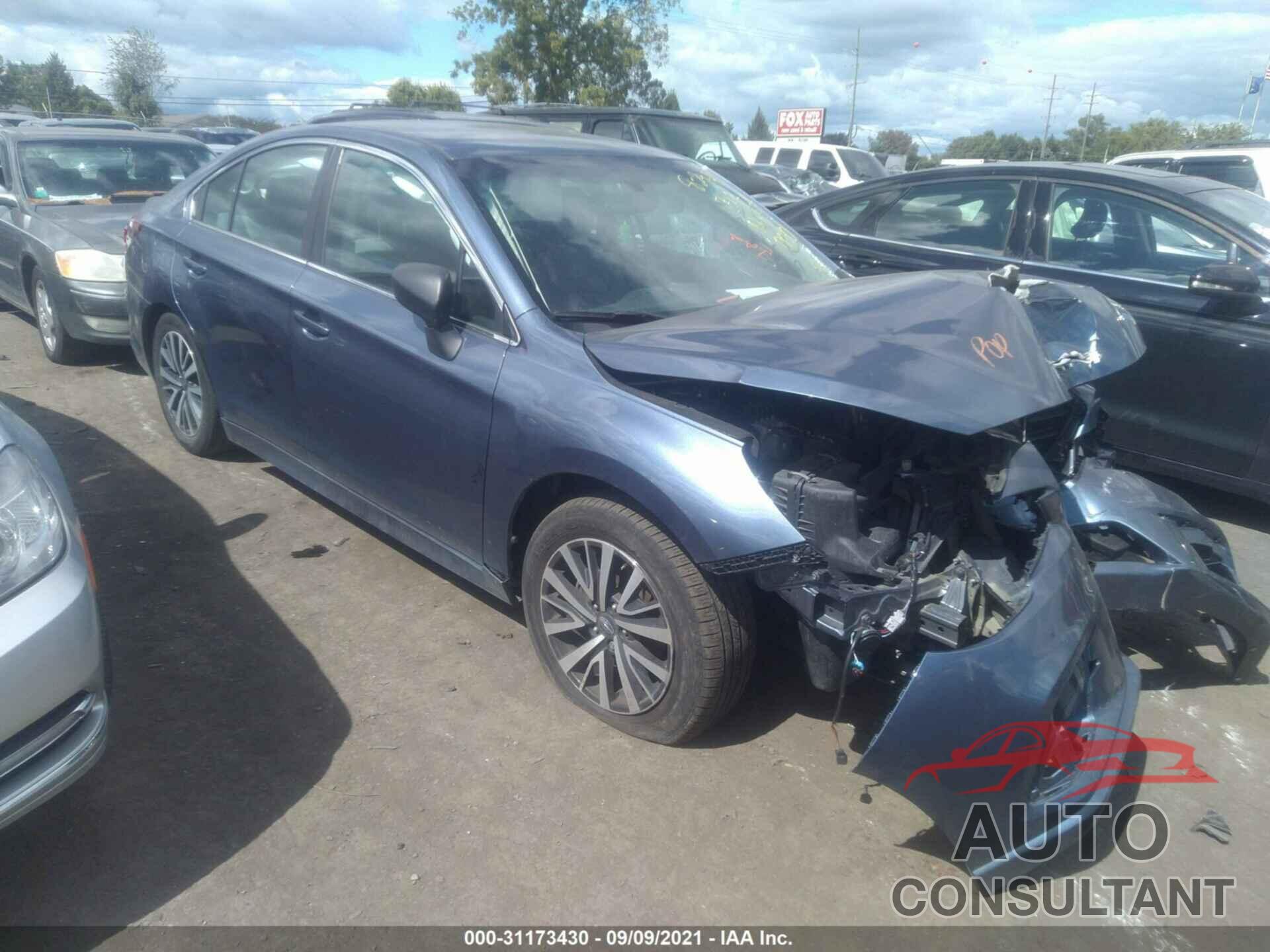 SUBARU LEGACY 2018 - 4S3BNAB65J3030001