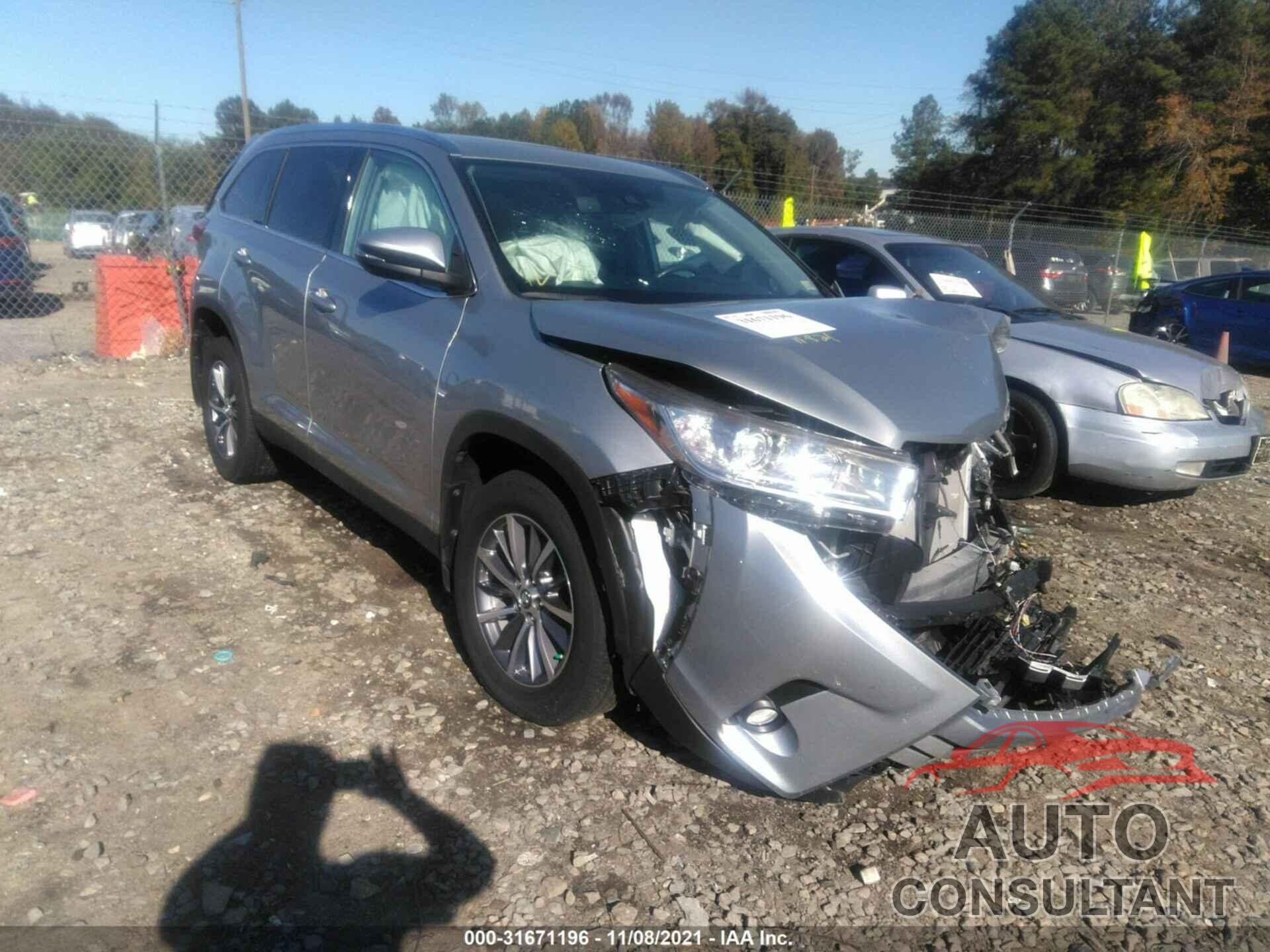 TOYOTA HIGHLANDER 2019 - 5TDJZRFH2KS596806