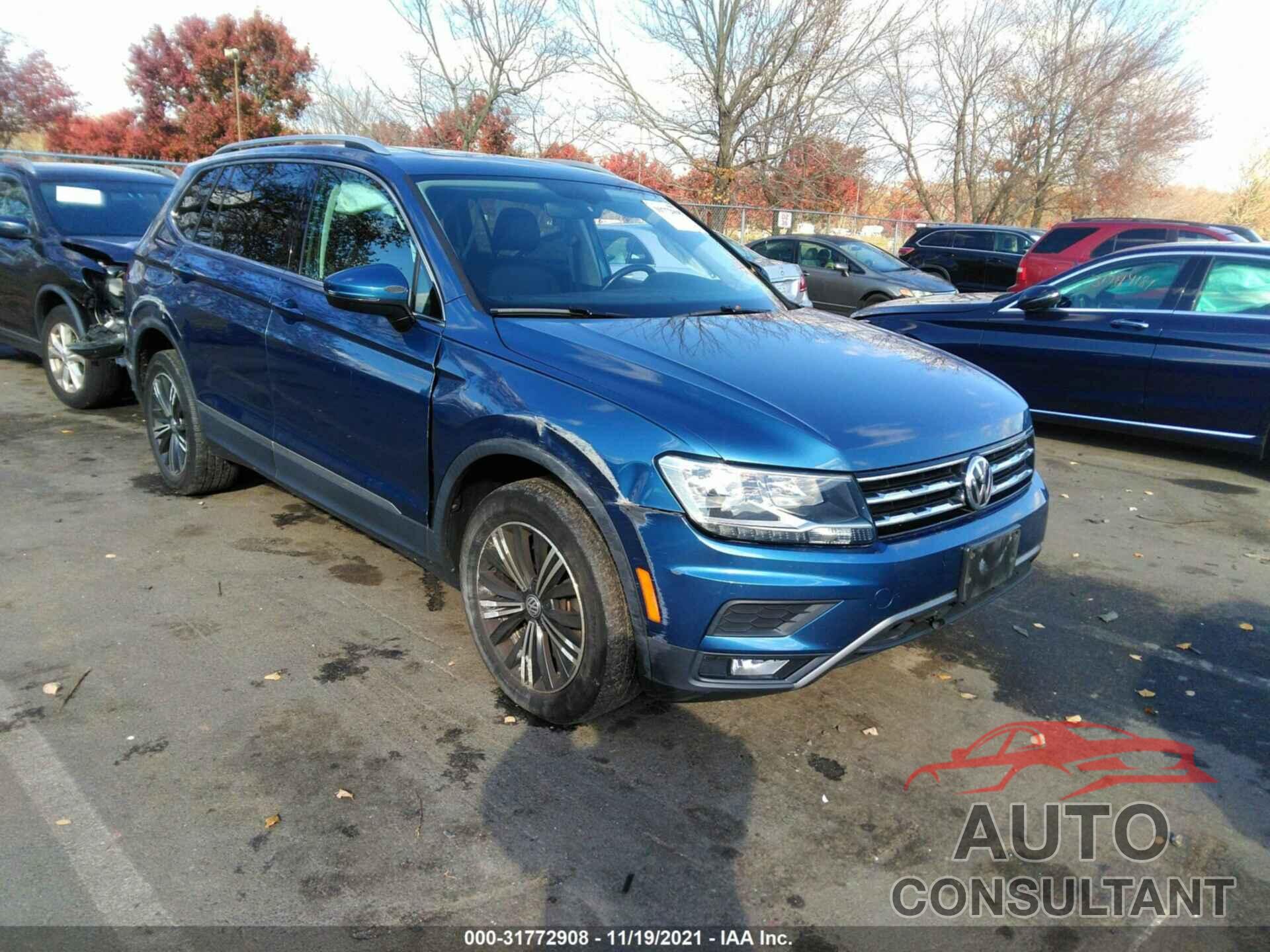 VOLKSWAGEN TIGUAN 2018 - 3VV2B7AX0JM035435