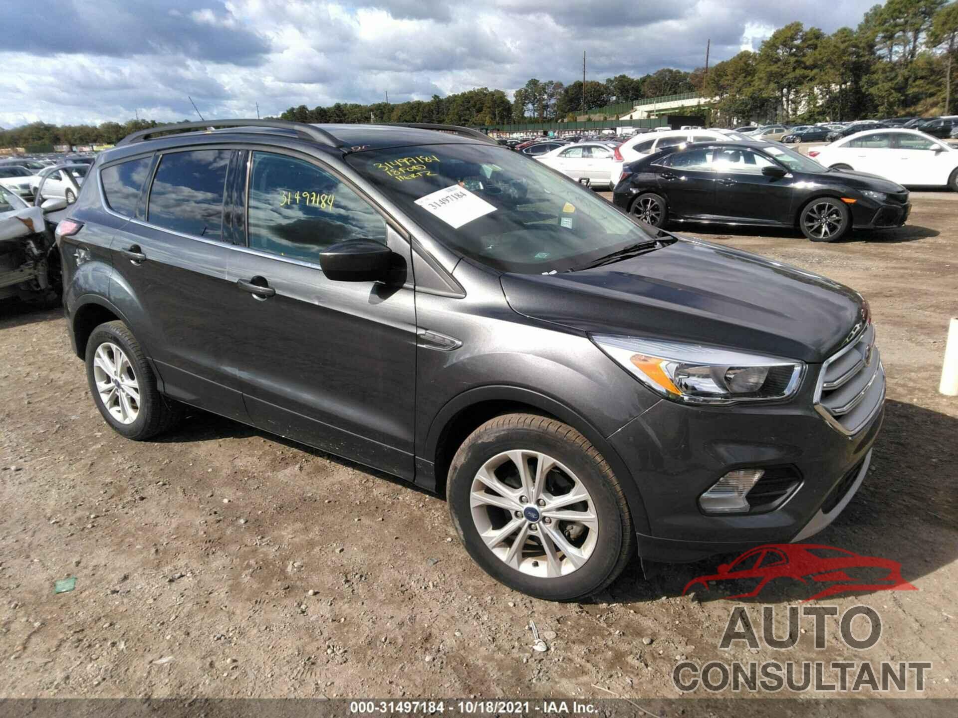 FORD ESCAPE 2018 - 1FMCU0GD4JUC47439