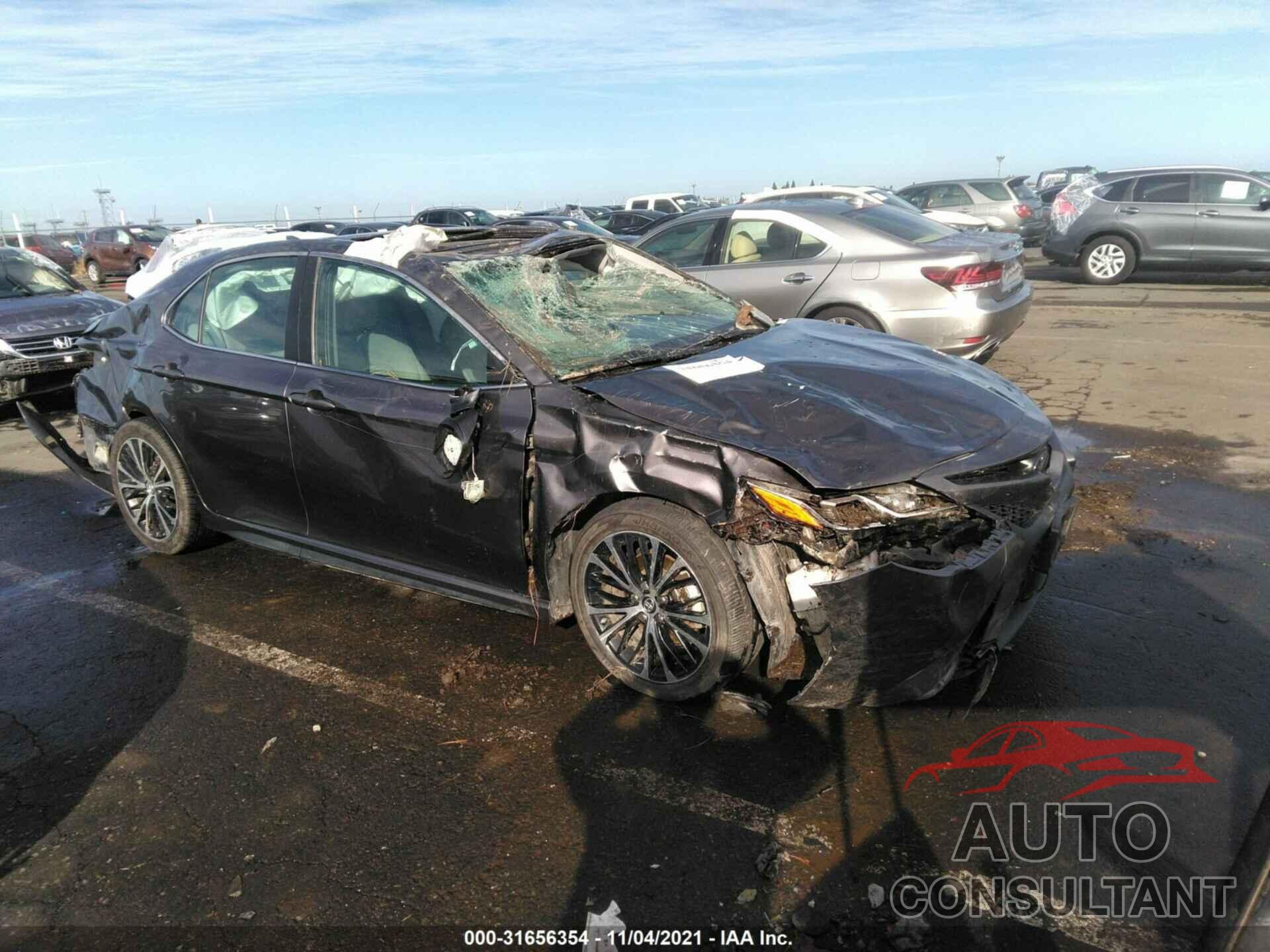 TOYOTA CAMRY 2019 - 4T1B11HK2KU698250