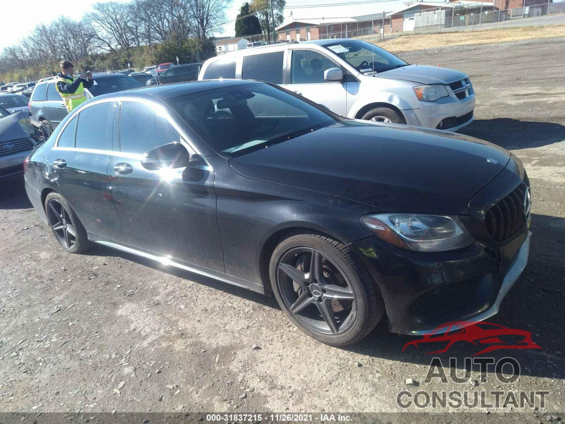 MERCEDES-BENZ C-CLASS 2016 - 55SWF4JB3GU142434