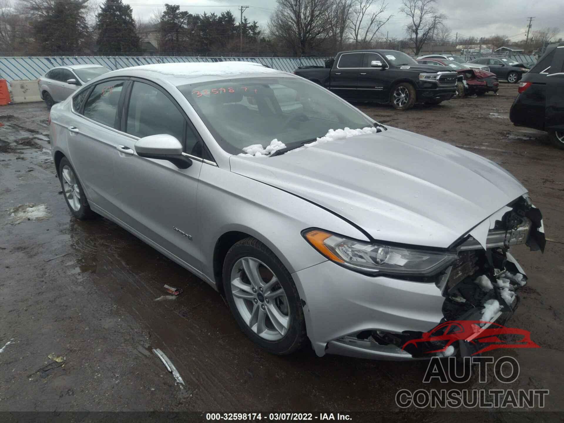 FORD FUSION HYBRID 2018 - 3FA6P0LU6JR141442