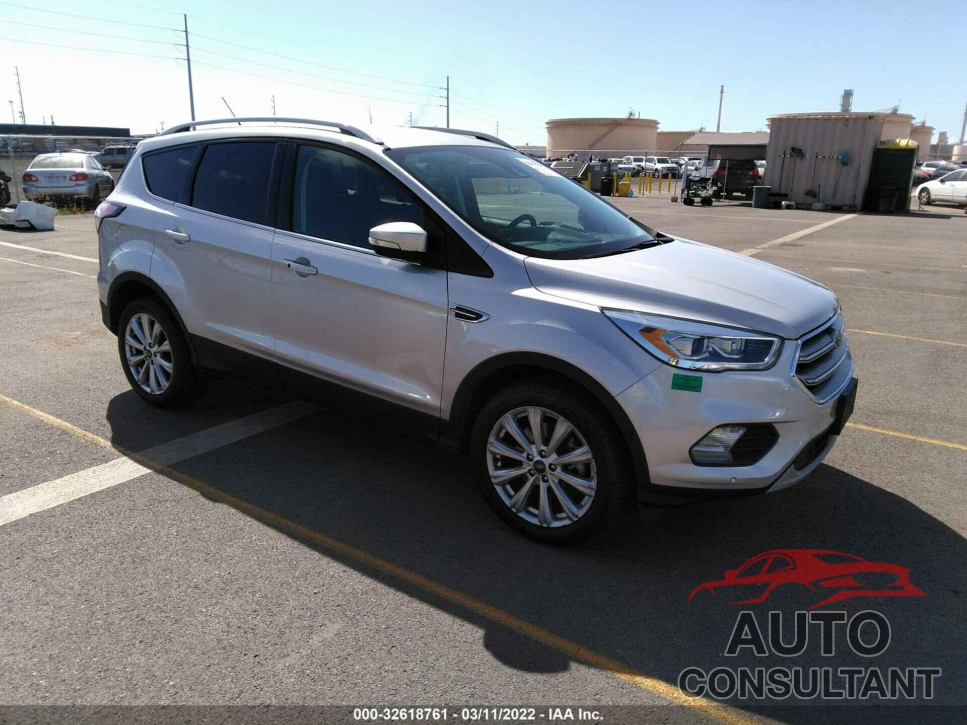 FORD ESCAPE 2017 - 1FMCU9JD4HUB22089