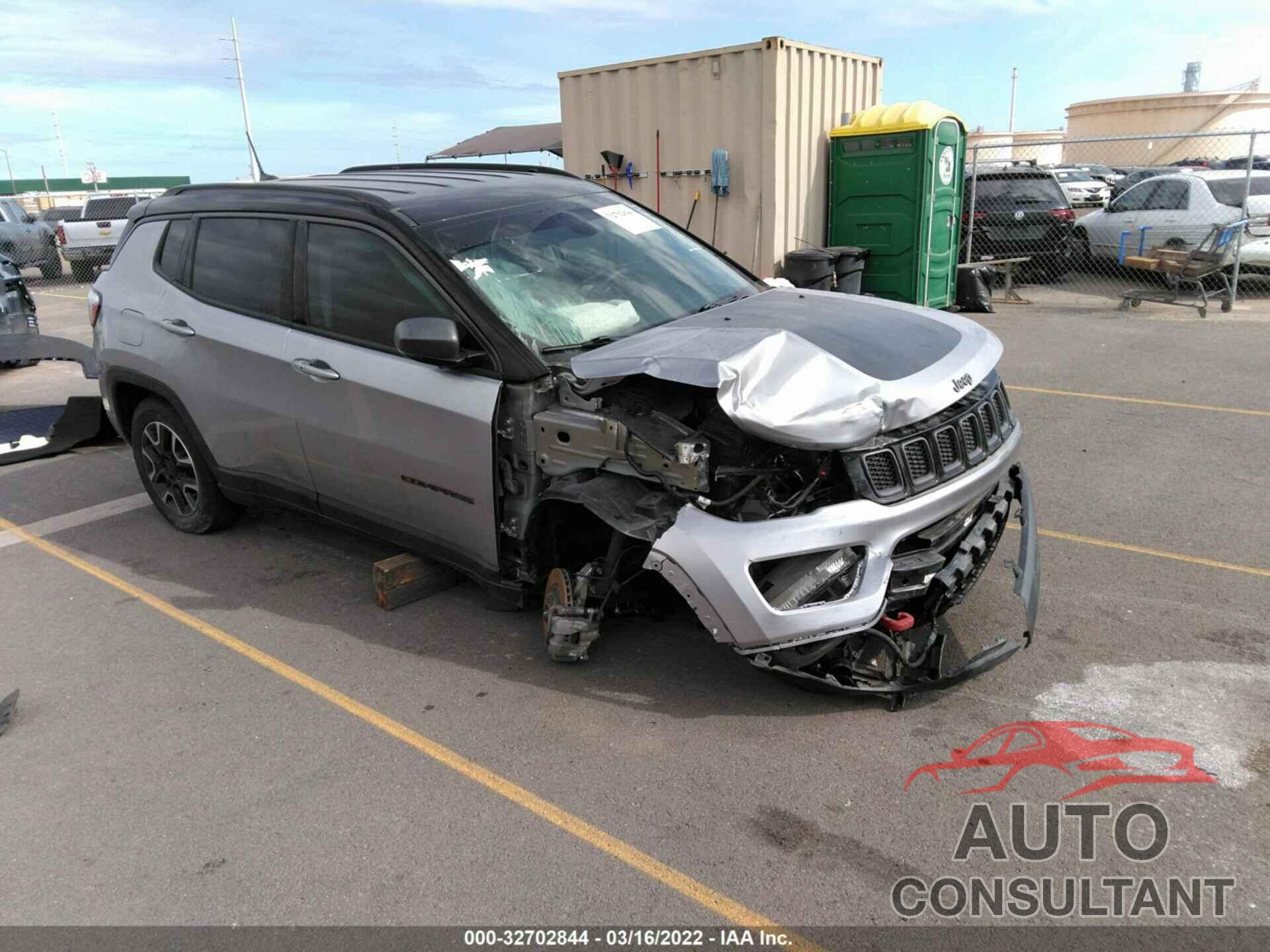 JEEP COMPASS 2019 - 3C4NJDDB7KT702828