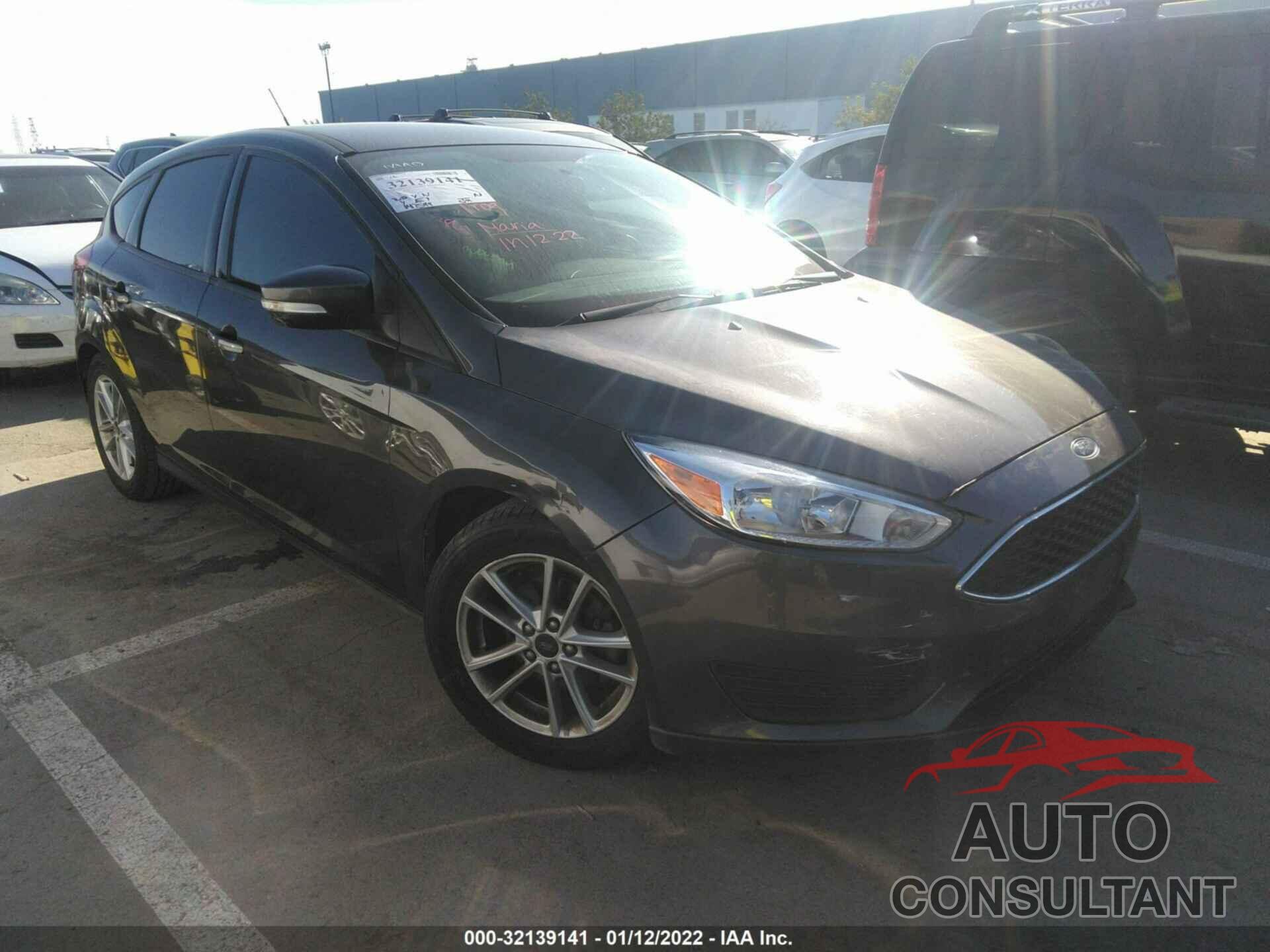 FORD FOCUS 2016 - 1FADP3K28GL301952