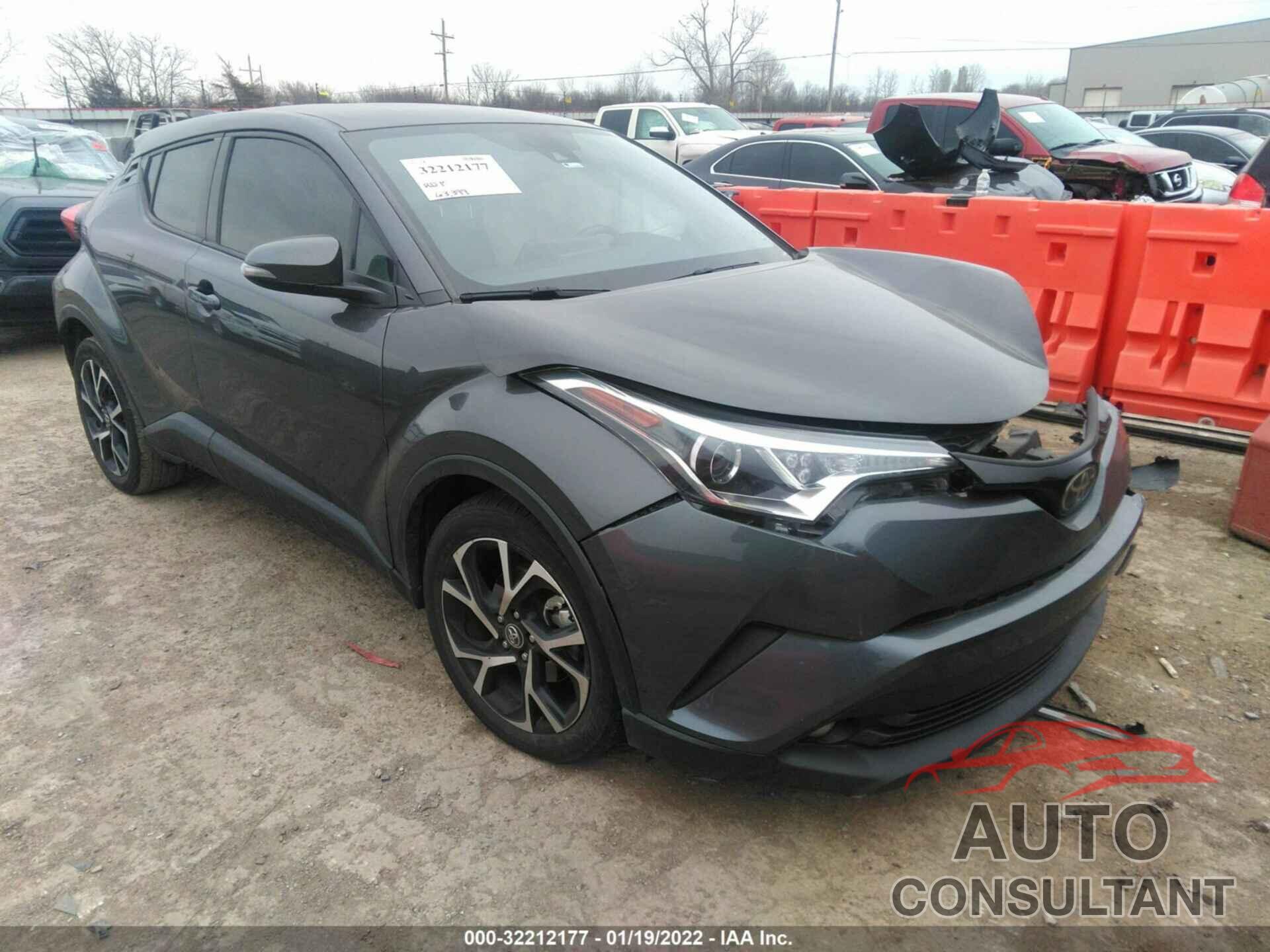 TOYOTA C-HR 2018 - NMTKHMBX5JR044625