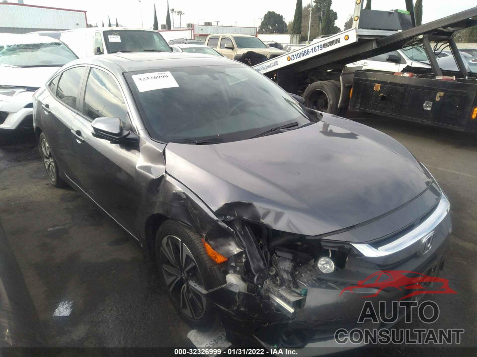 HONDA CIVIC SEDAN 2018 - JHMFC1F35JX040705