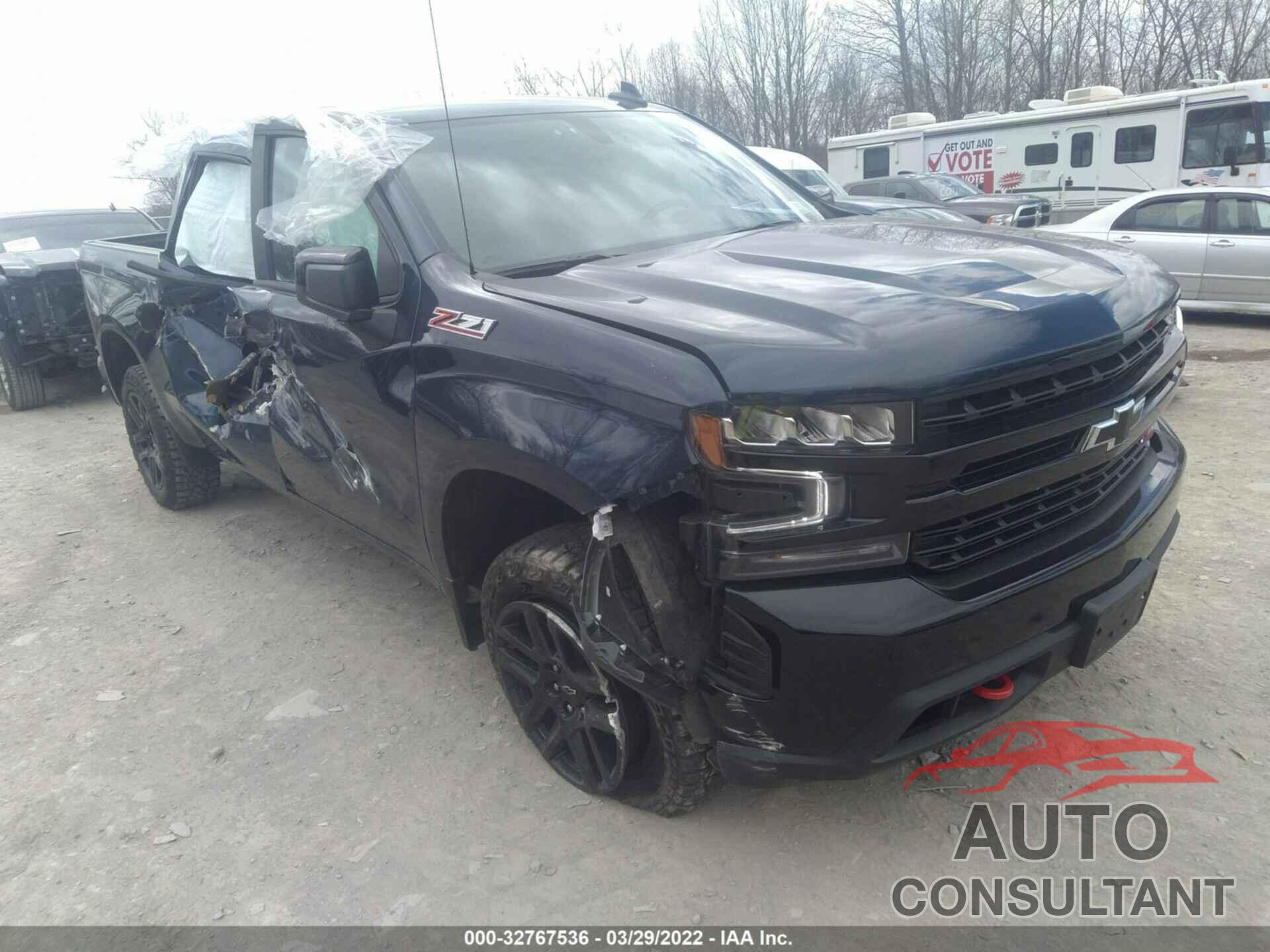 CHEVROLET SILVERADO 1500 2021 - 1GCPYFED6MZ373180