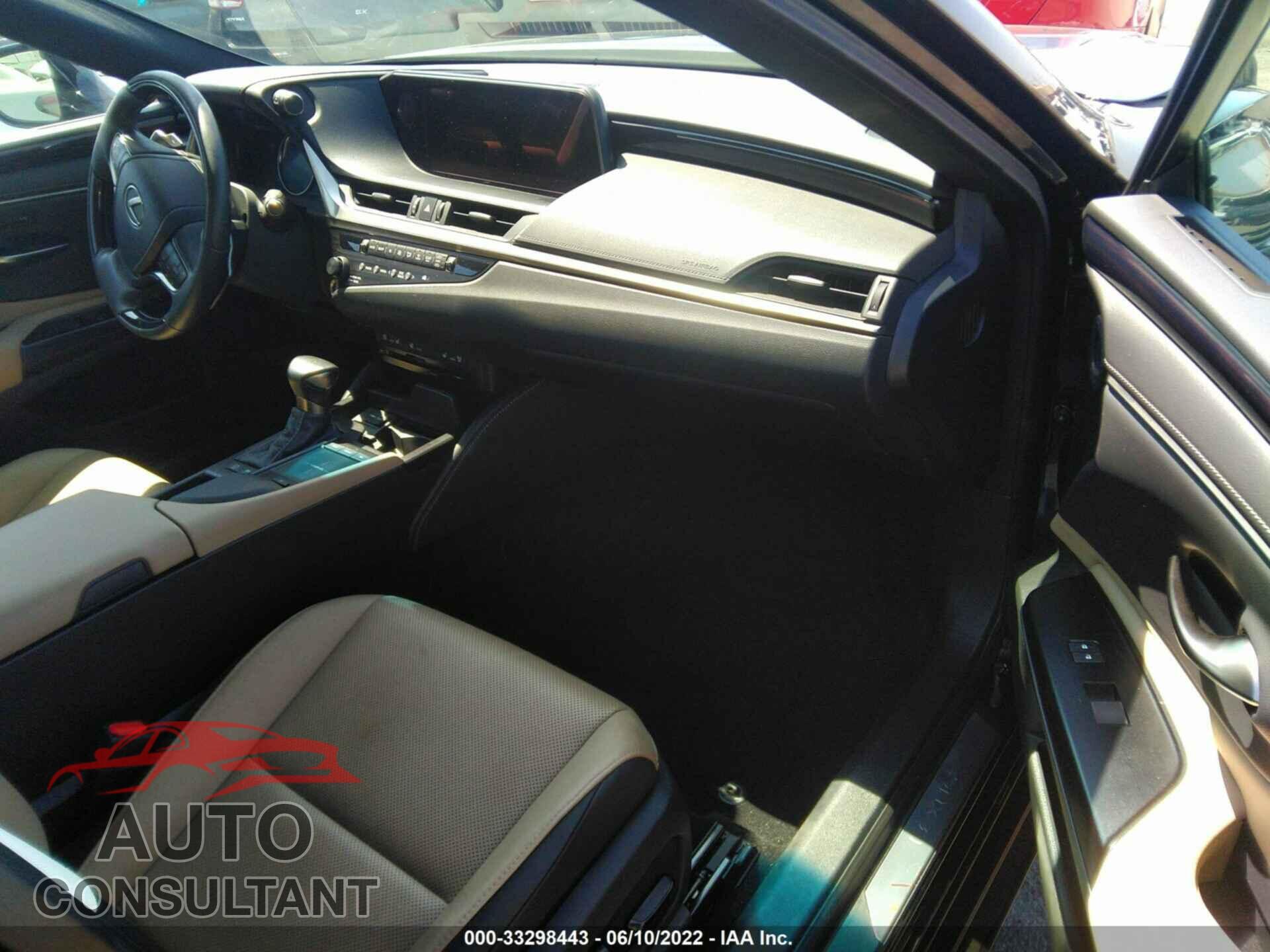 LEXUS ES 2020 - 58AD21B16LU005759
