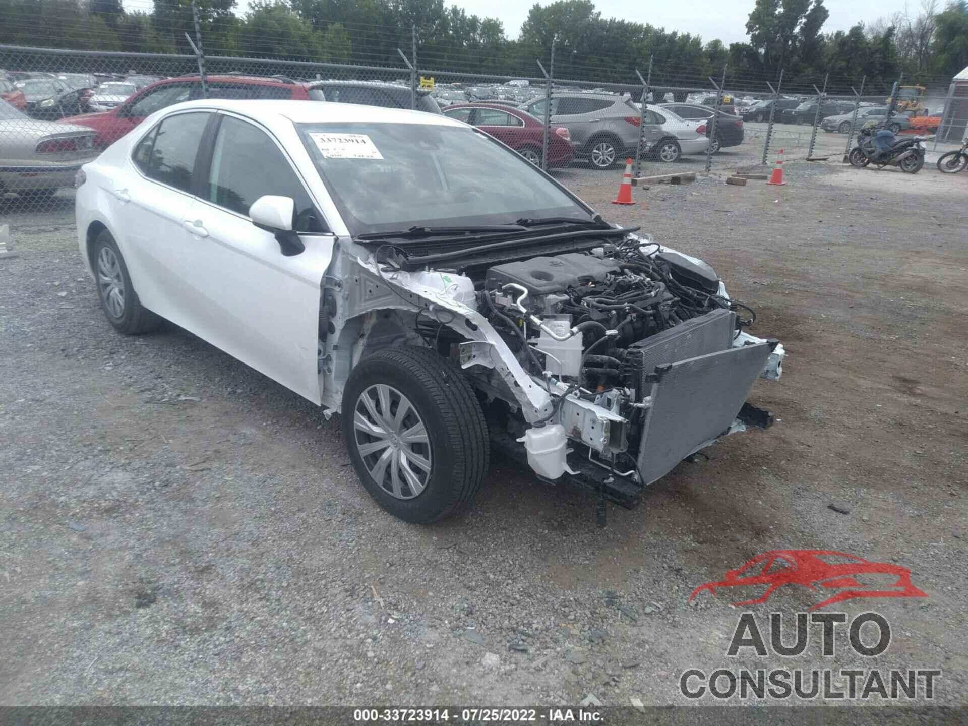 TOYOTA CAMRY 2021 - 4T1C31AK7MU555385