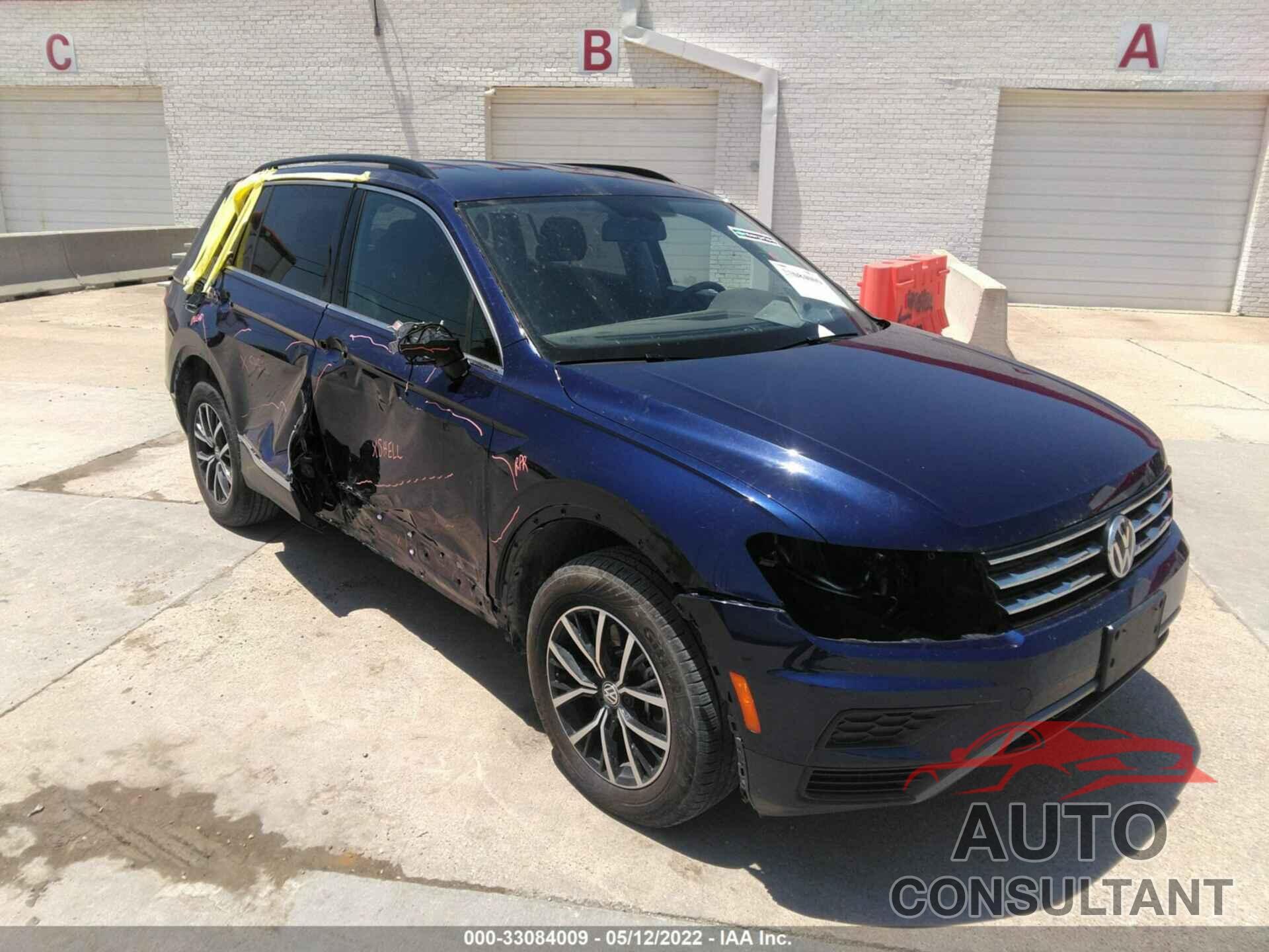 VOLKSWAGEN TIGUAN 2021 - 3VV3B7AX7MM088299