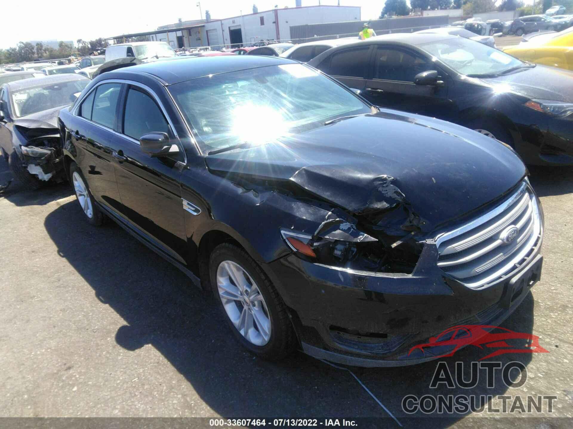 FORD TAURUS 2017 - 1FAHP2E83HG105925