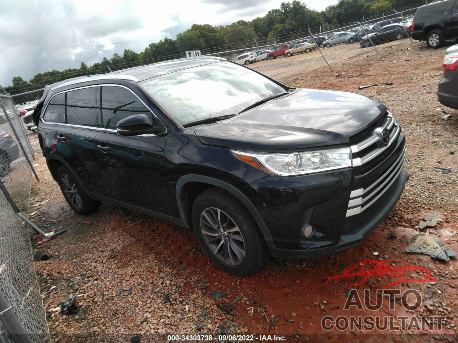 TOYOTA HIGHLANDER 2019 - 5TDKZRFH7KS567757